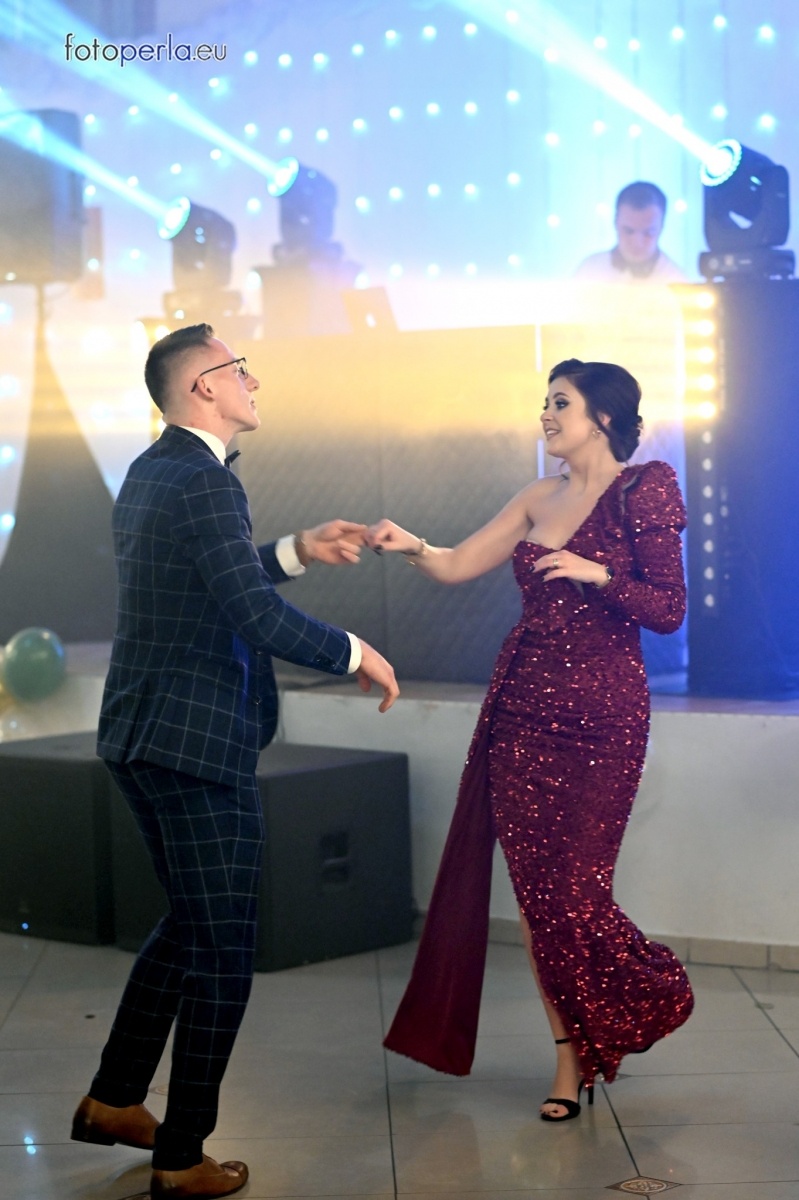 Zdjęcie w galerii na portalu naszraciborz.pl: Przeżyjmy to jeszcze raz. Studniówka Budowlanki i Gastronomika wiadomości z regionu