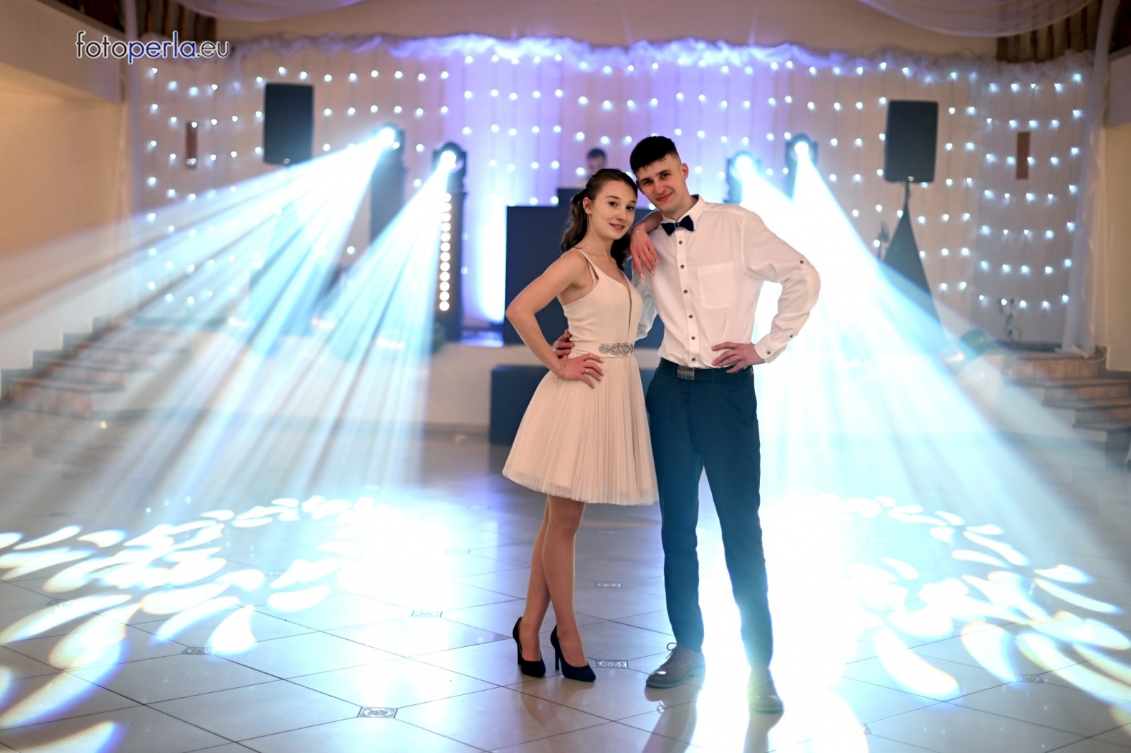 Zdjęcie w galerii na portalu naszraciborz.pl: Przeżyjmy to jeszcze raz. Studniówka Budowlanki i Gastronomika wiadomości z regionu