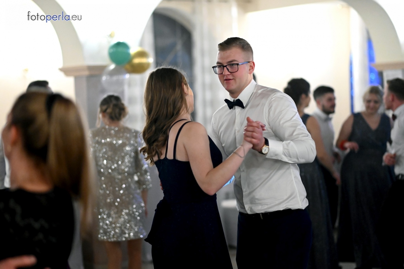 Zdjęcie w galerii na portalu naszraciborz.pl: Przeżyjmy to jeszcze raz. Studniówka Budowlanki i Gastronomika wiadomości z regionu