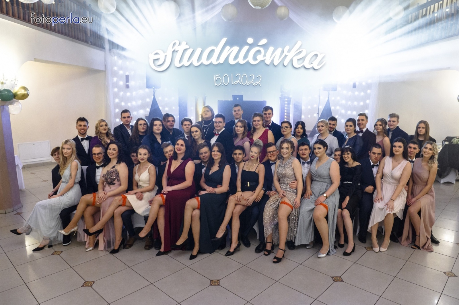 Zdjęcie w galerii na portalu naszraciborz.pl: Przeżyjmy to jeszcze raz. Studniówka Budowlanki i Gastronomika wiadomości z regionu