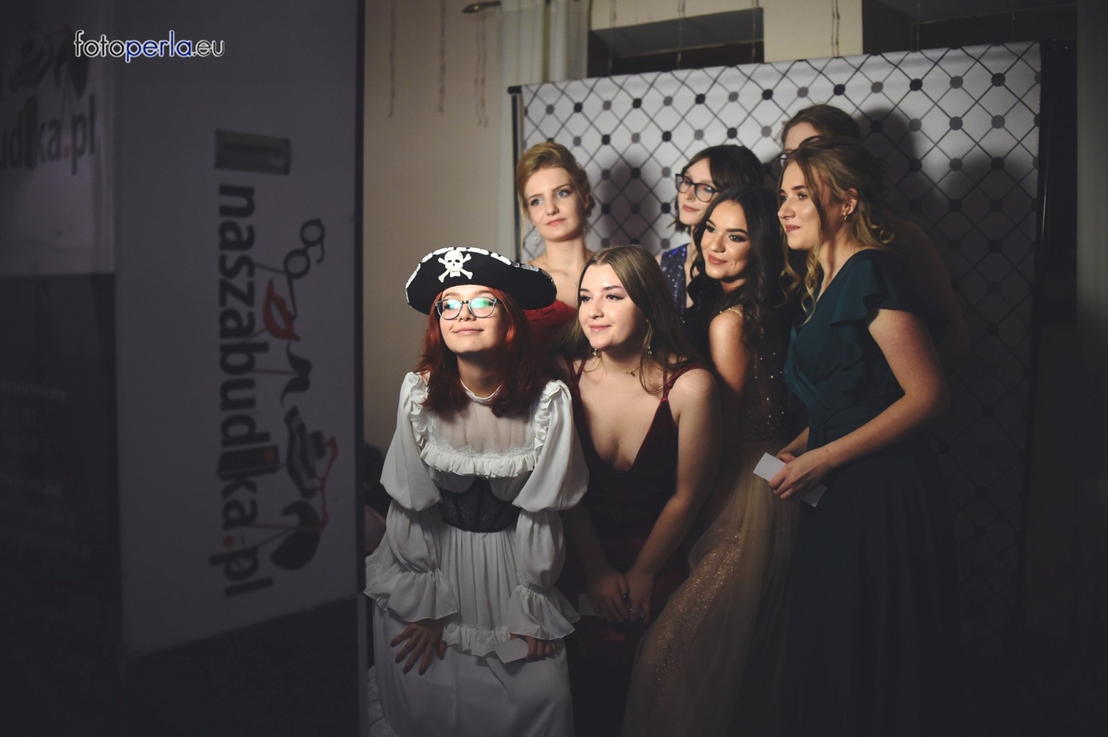 Zdjęcie w galerii na portalu naszraciborz.pl: Przeżyjmy to jeszcze raz. Studniówka Budowlanki i Gastronomika wiadomości z regionu