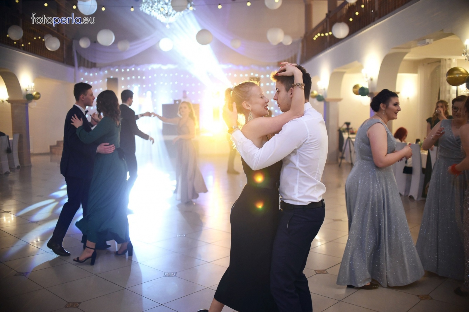 Zdjęcie w galerii na portalu naszraciborz.pl: Przeżyjmy to jeszcze raz. Studniówka Budowlanki i Gastronomika wiadomości z regionu