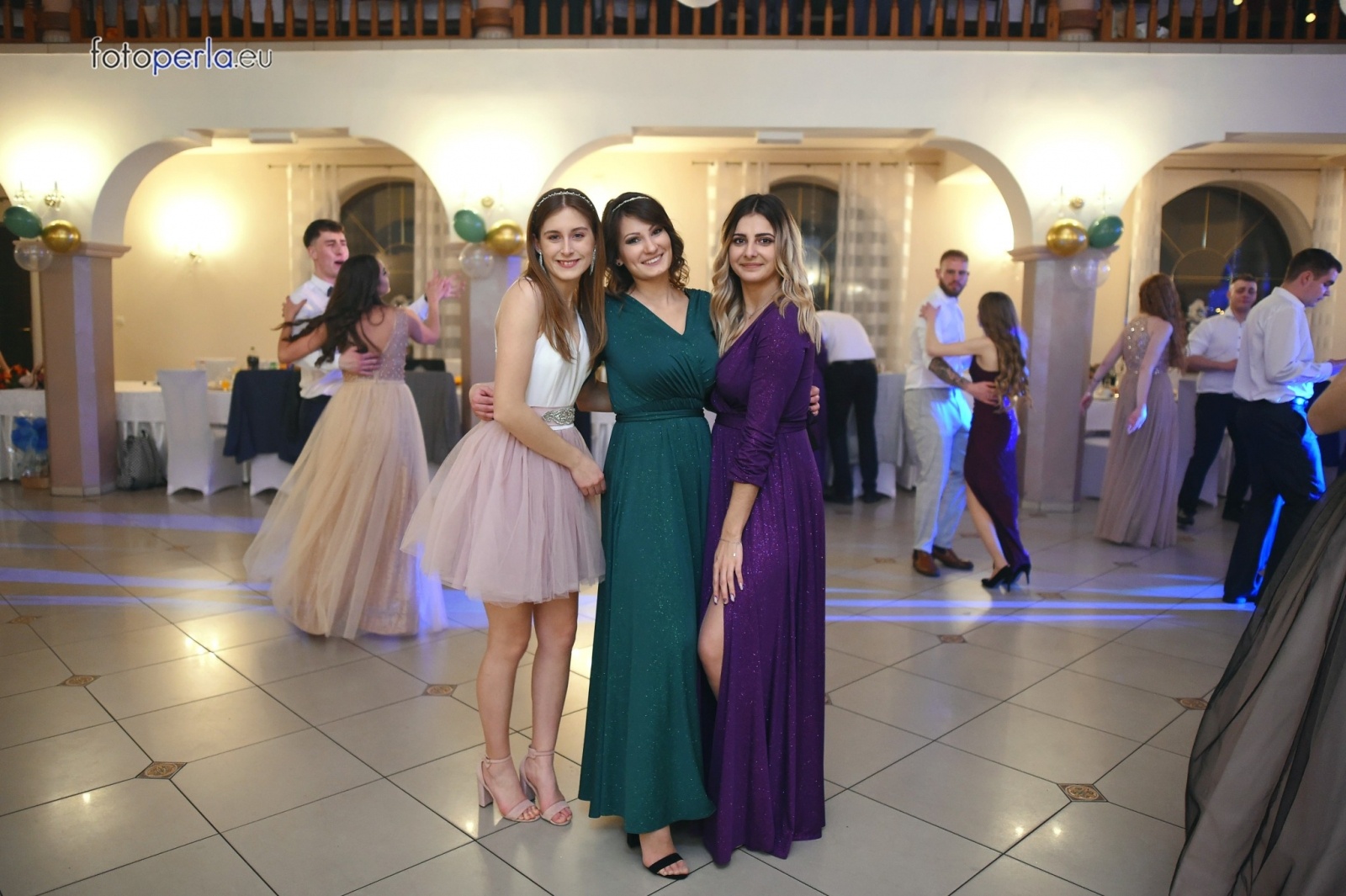 Zdjęcie w galerii na portalu naszraciborz.pl: Przeżyjmy to jeszcze raz. Studniówka Budowlanki i Gastronomika wiadomości z regionu