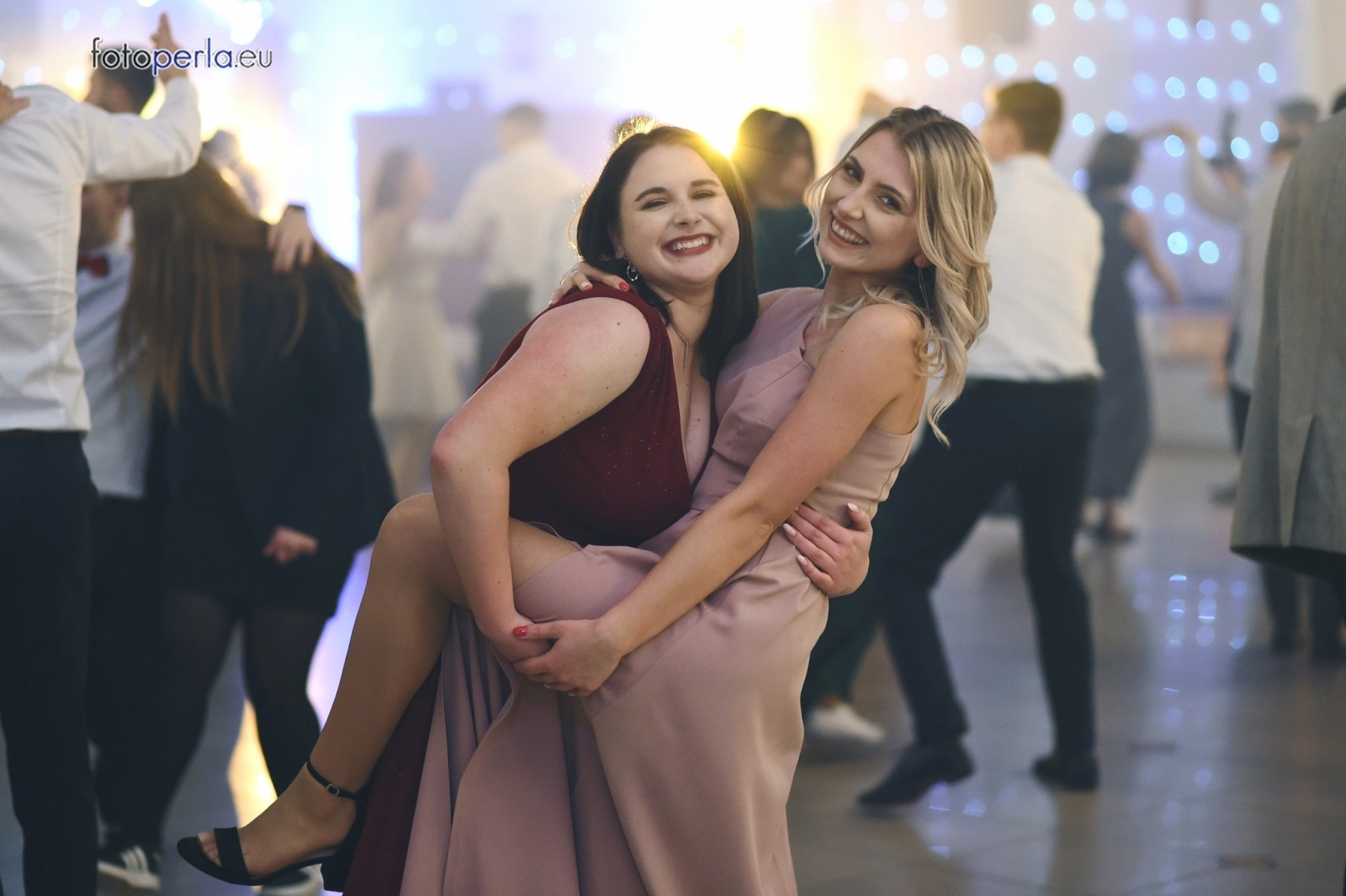 Zdjęcie w galerii na portalu naszraciborz.pl: Przeżyjmy to jeszcze raz. Studniówka Budowlanki i Gastronomika wiadomości z regionu