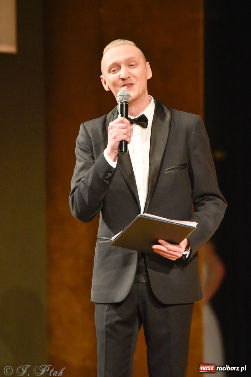 Zdjęcie w galerii na portalu naszraciborz.pl: Johann Strauss Show. RCK w karnawałowym klimacie wiadomości z regionu