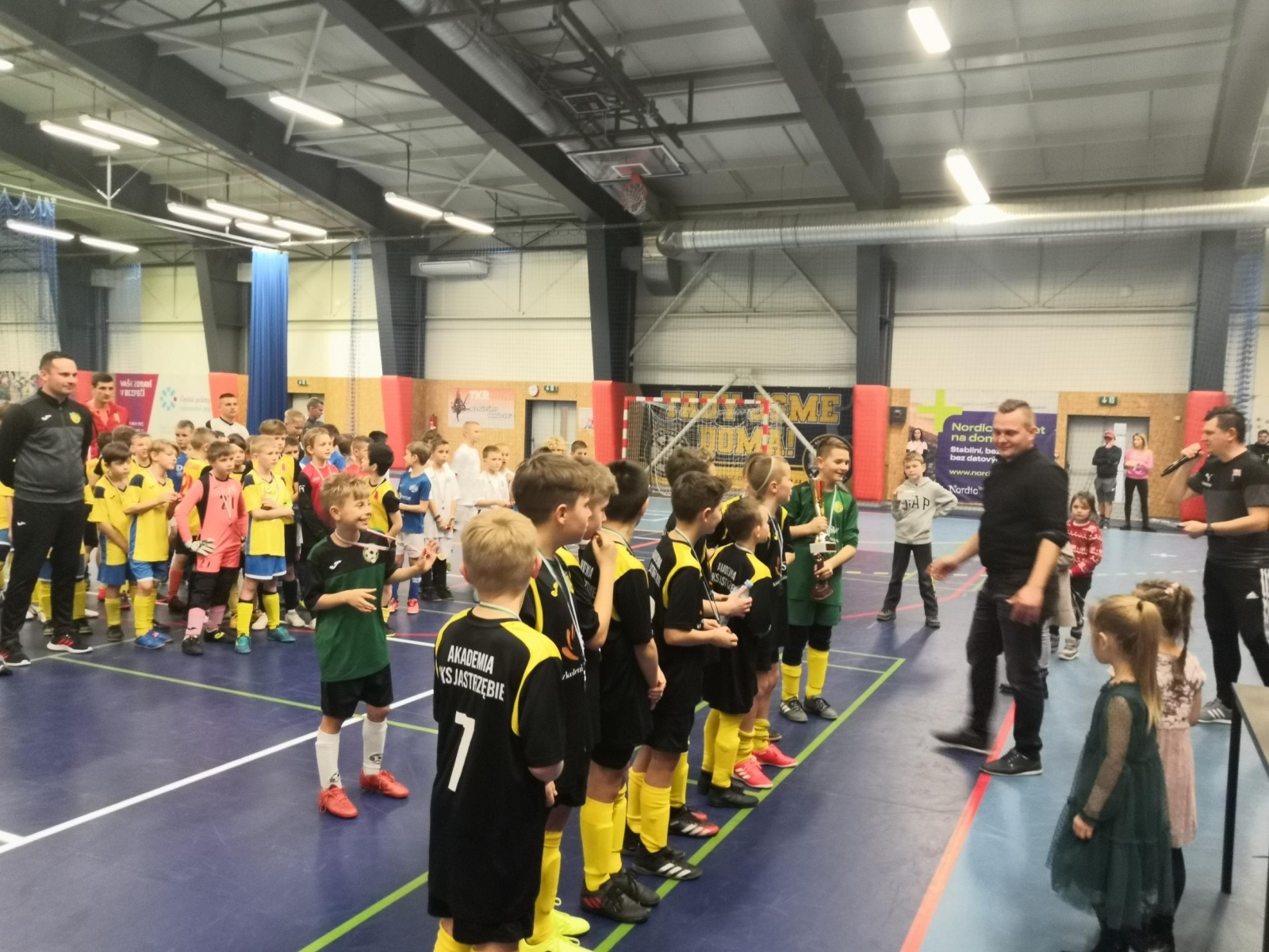 Zdjęcie w galerii na portalu naszraciborz.pl: Piłkarski turniej o puchar menadżera Akademii LKS Tworków [FOTO] wiadomości z regionu