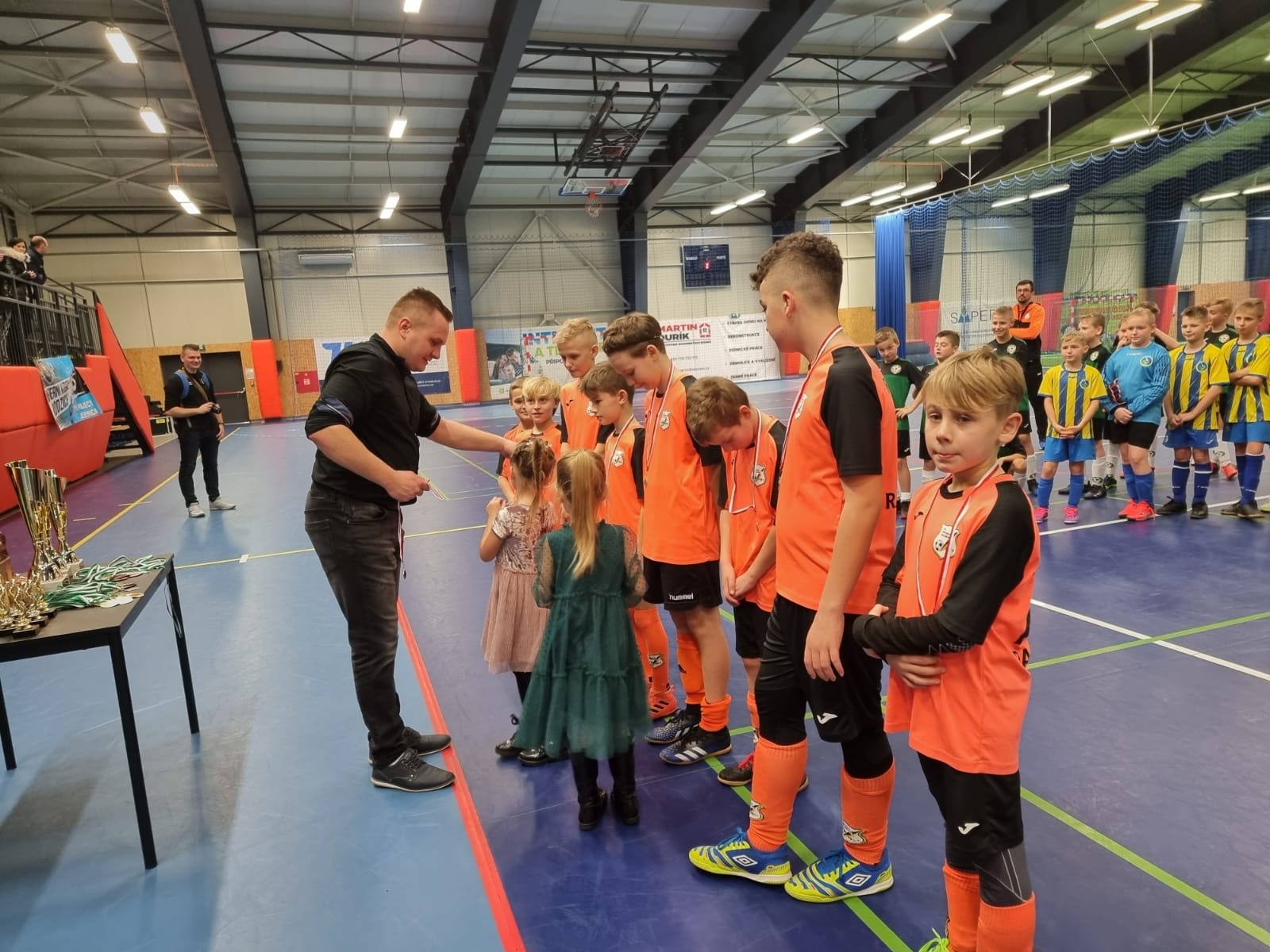 Zdjęcie w galerii na portalu naszraciborz.pl: Piłkarski turniej o puchar menadżera Akademii LKS Tworków [FOTO] wiadomości z regionu