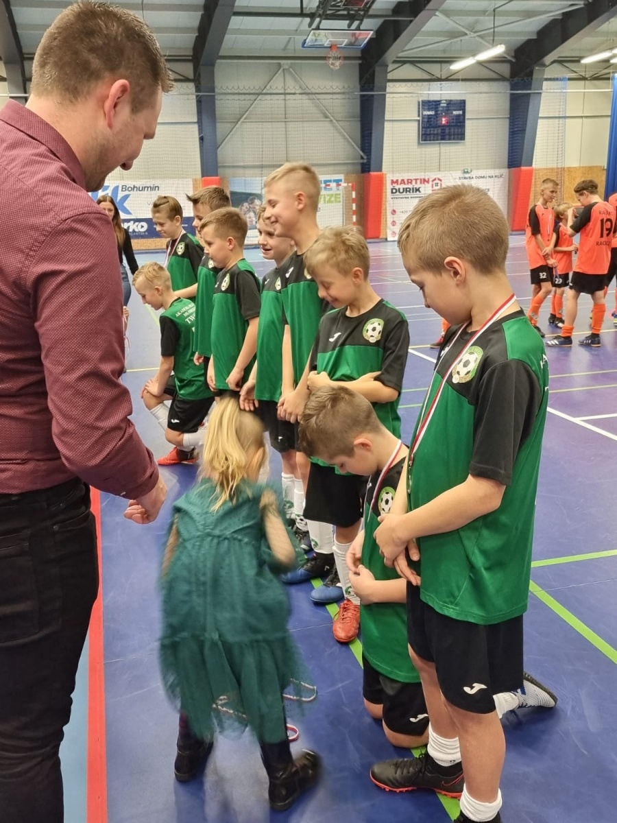 Zdjęcie w galerii na portalu naszraciborz.pl: Piłkarski turniej o puchar menadżera Akademii LKS Tworków [FOTO] wiadomości z regionu