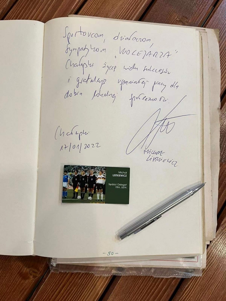 Zdjęcie w galerii na portalu naszraciborz.pl: Michał Listkiewicz gościem w Kolejarzu Chałupki wiadomości z regionu