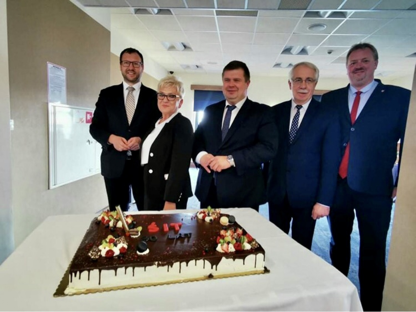 Zdjęcie w galerii na portalu naszraciborz.pl: Dawid Wacławczyk: rok w urzędzie, czyli czy było warto wchodzić do samorządu? wiadomości z regionu