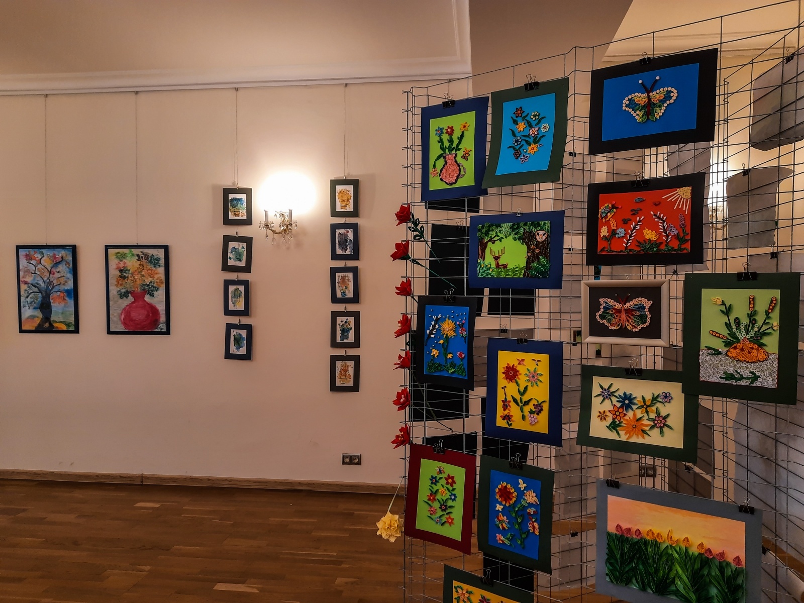 Zdjęcie w galerii na portalu naszraciborz.pl: Pokonać chorobę i samotność sztuką. Wystawa Persony na zamku wiadomości z regionu