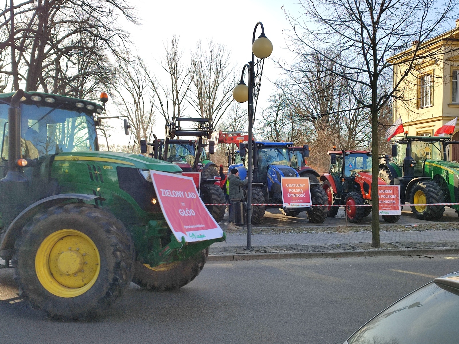 Zdjęcie w galerii na portalu naszraciborz.pl: Protest rolników w Głubczycach. W tle wątek ziemi raciborskiej wiadomości z regionu