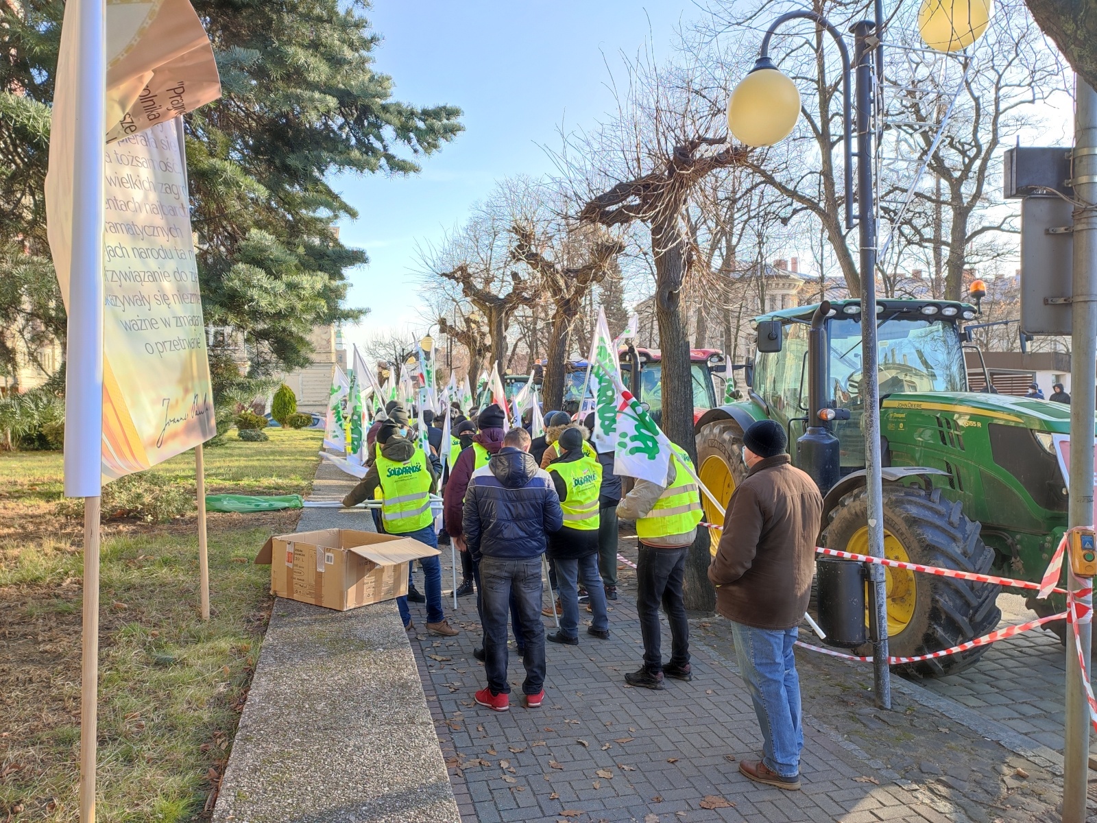 Zdjęcie w galerii na portalu naszraciborz.pl: Protest rolników w Głubczycach. W tle wątek ziemi raciborskiej wiadomości z regionu
