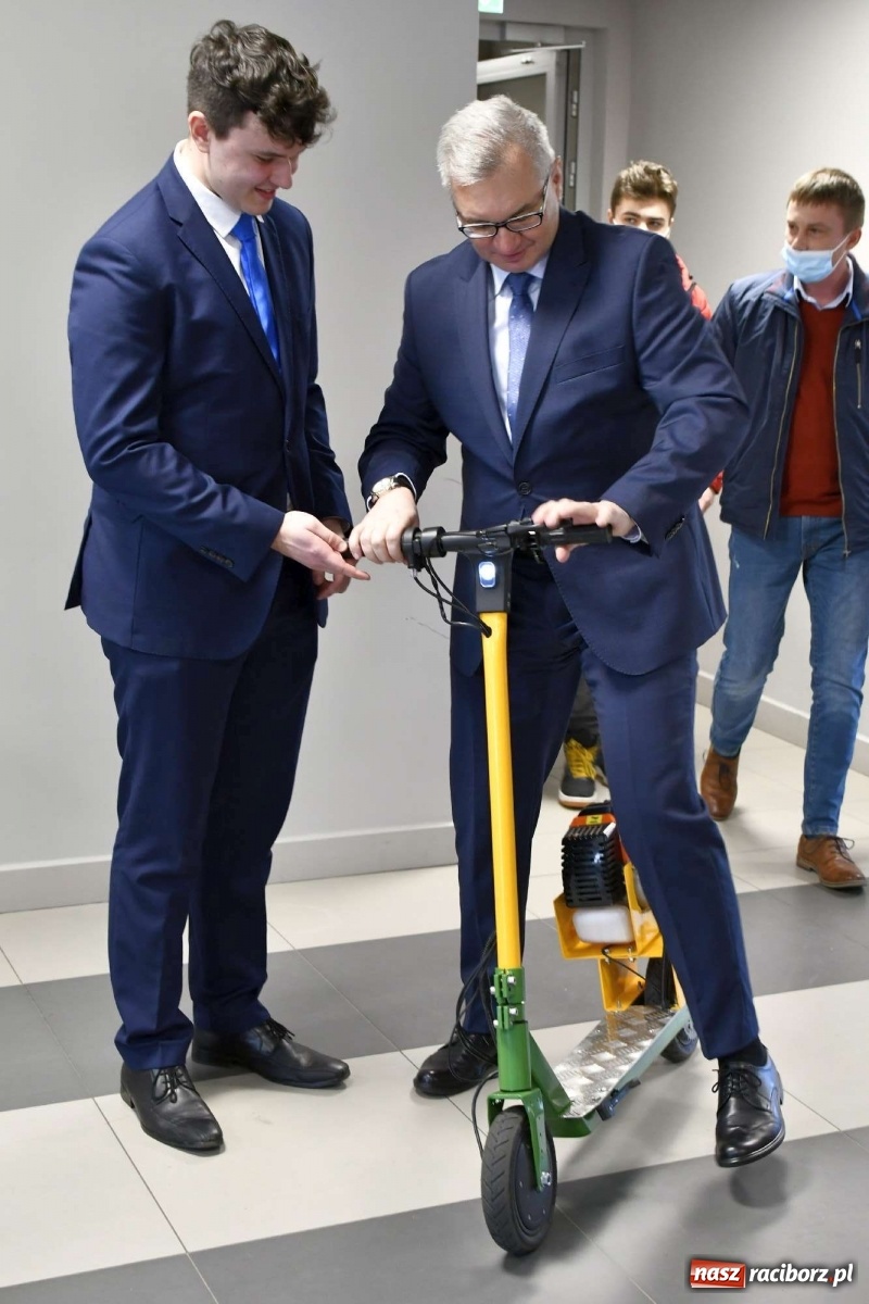 Zdjęcie w galerii na portalu naszraciborz.pl: Przegląd projektów inżynierskich w raciborskiej PWSZ [FOTO i WIDEO] wiadomości z regionu