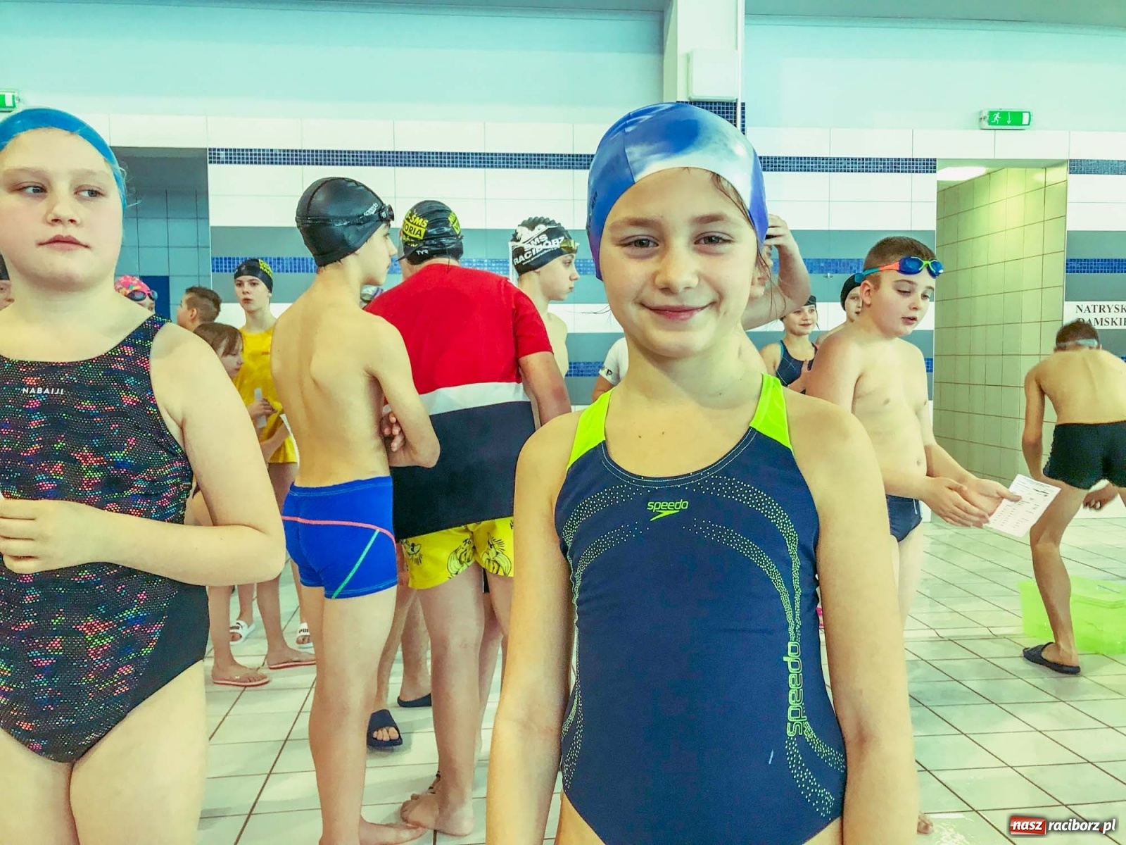 Zdjęcie w galerii na portalu naszraciborz.pl: Chcę pływać! W H2Ostróg odbyły się mistrzostwa szkół i szkółek [FOTO i WIDEO] wiadomości z regionu