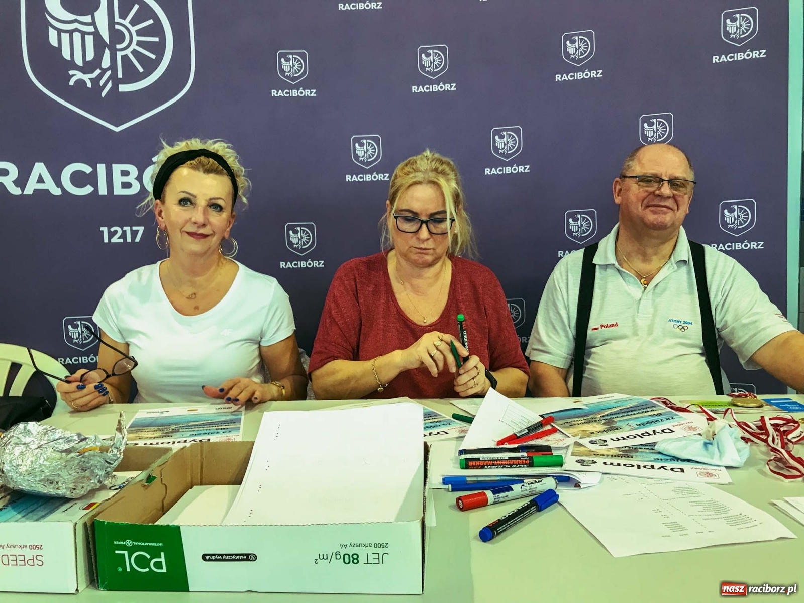 Zdjęcie w galerii na portalu naszraciborz.pl: Chcę pływać! W H2Ostróg odbyły się mistrzostwa szkół i szkółek [FOTO i WIDEO] wiadomości z regionu