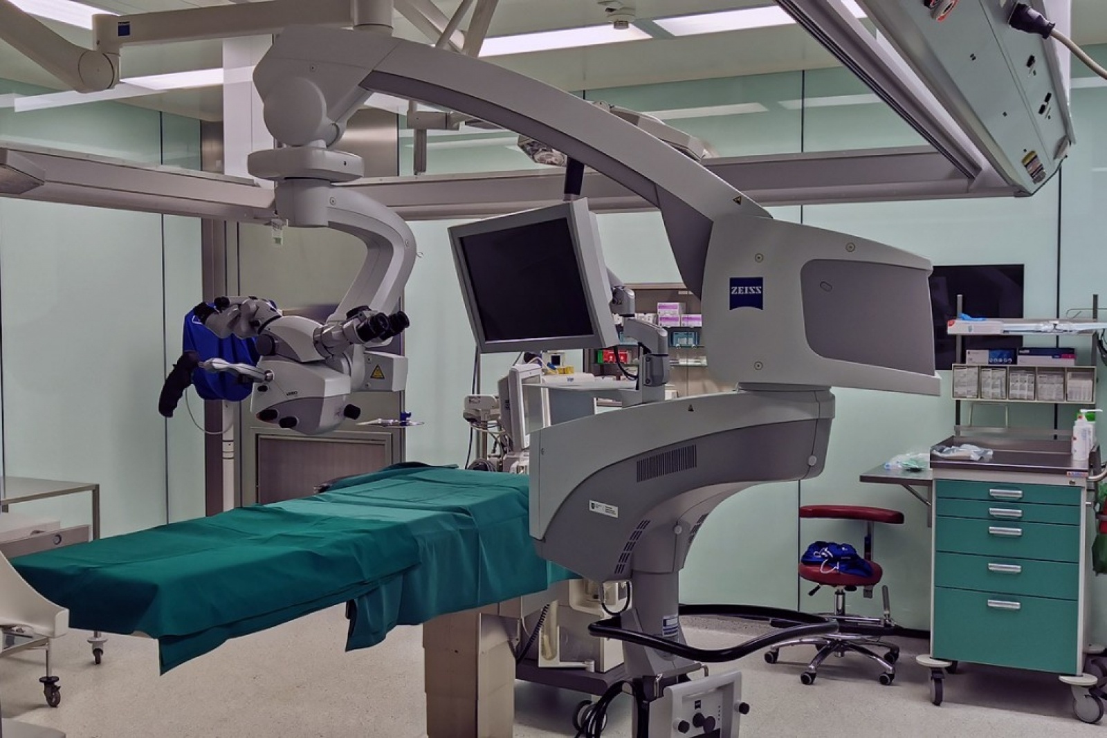 Zdjęcie w galerii na portalu naszraciborz.pl: Milowy krok w leczeniu schorzeń kręgosłupa na Śląsku wiadomości z regionu