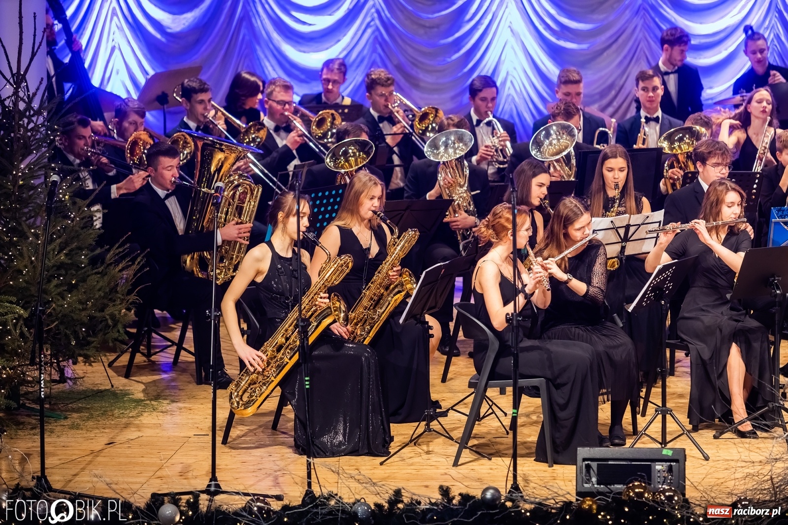 Zdjęcie w galerii na portalu naszraciborz.pl: Raciborski koncert noworoczny w RCK [FOTO i WIDEO] wiadomości z regionu