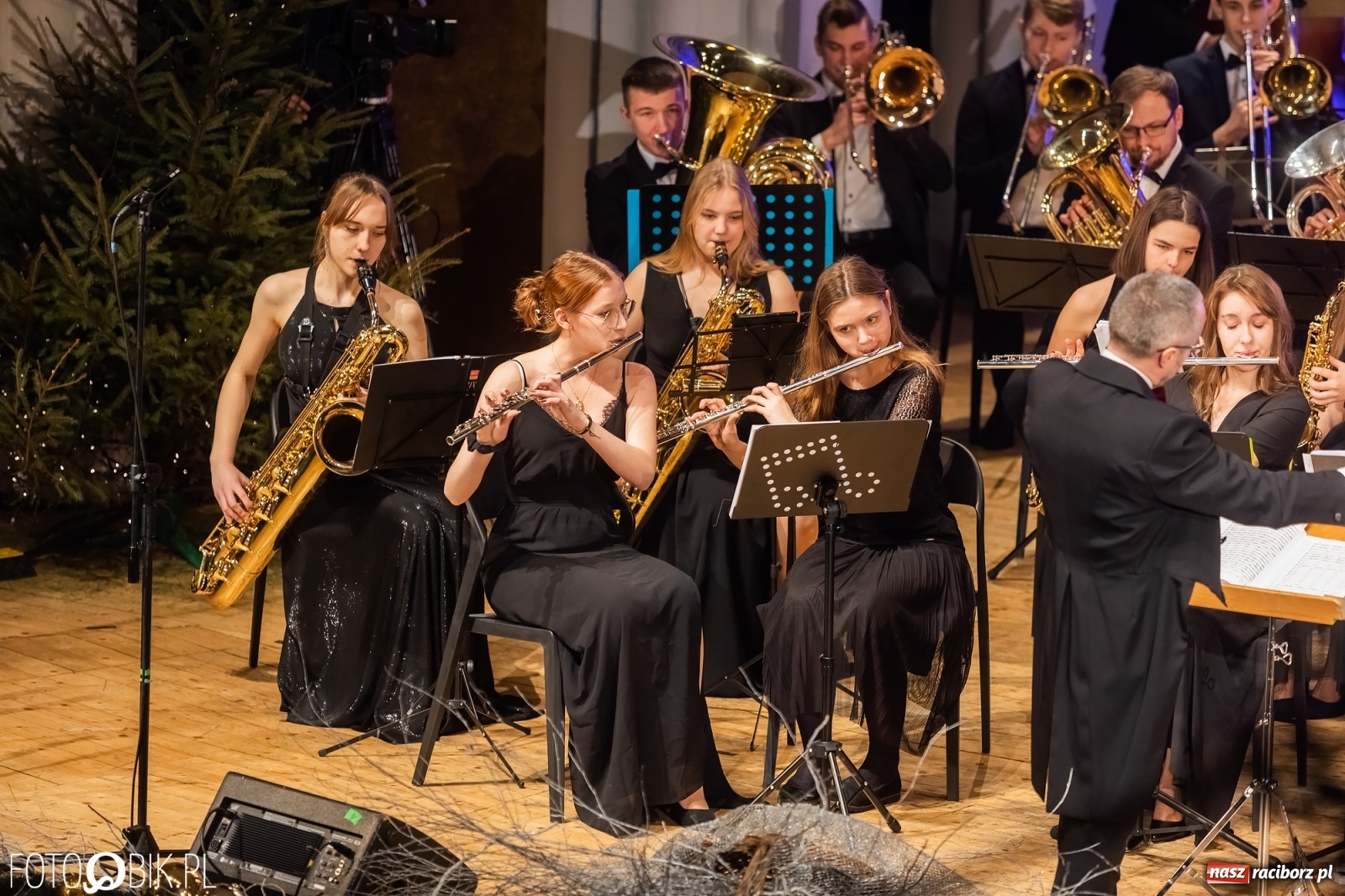 Zdjęcie w galerii na portalu naszraciborz.pl: Raciborski koncert noworoczny w RCK [FOTO i WIDEO] wiadomości z regionu