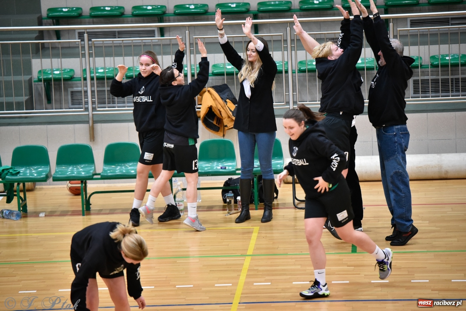 Zdjęcie w galerii na portalu naszraciborz.pl: Osłabione RKK nie sprostało Katowicom [FOTO] wiadomości z regionu