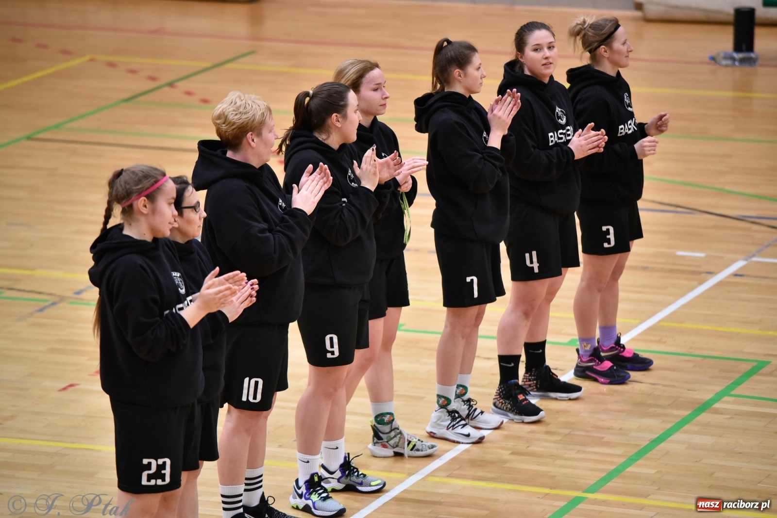 Zdjęcie w galerii na portalu naszraciborz.pl: Osłabione RKK nie sprostało Katowicom [FOTO] wiadomości z regionu