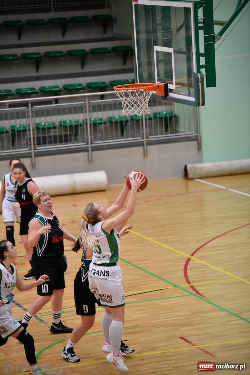 Zdjęcie w galerii na portalu naszraciborz.pl: Osłabione RKK nie sprostało Katowicom [FOTO] wiadomości z regionu