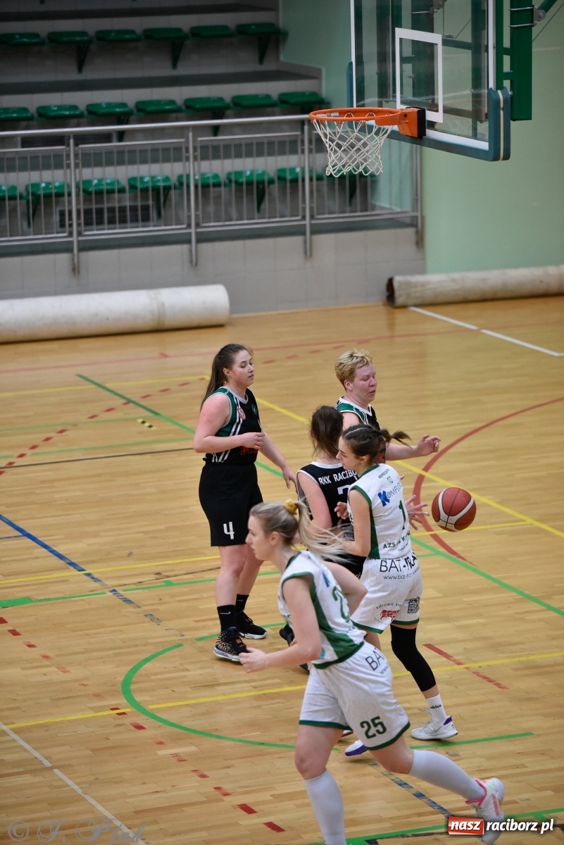 Zdjęcie w galerii na portalu naszraciborz.pl: Osłabione RKK nie sprostało Katowicom [FOTO] wiadomości z regionu