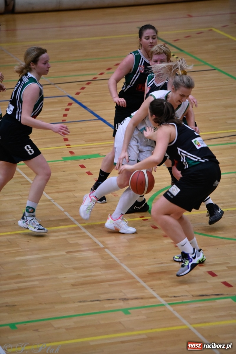 Zdjęcie w galerii na portalu naszraciborz.pl: Osłabione RKK nie sprostało Katowicom [FOTO] wiadomości z regionu