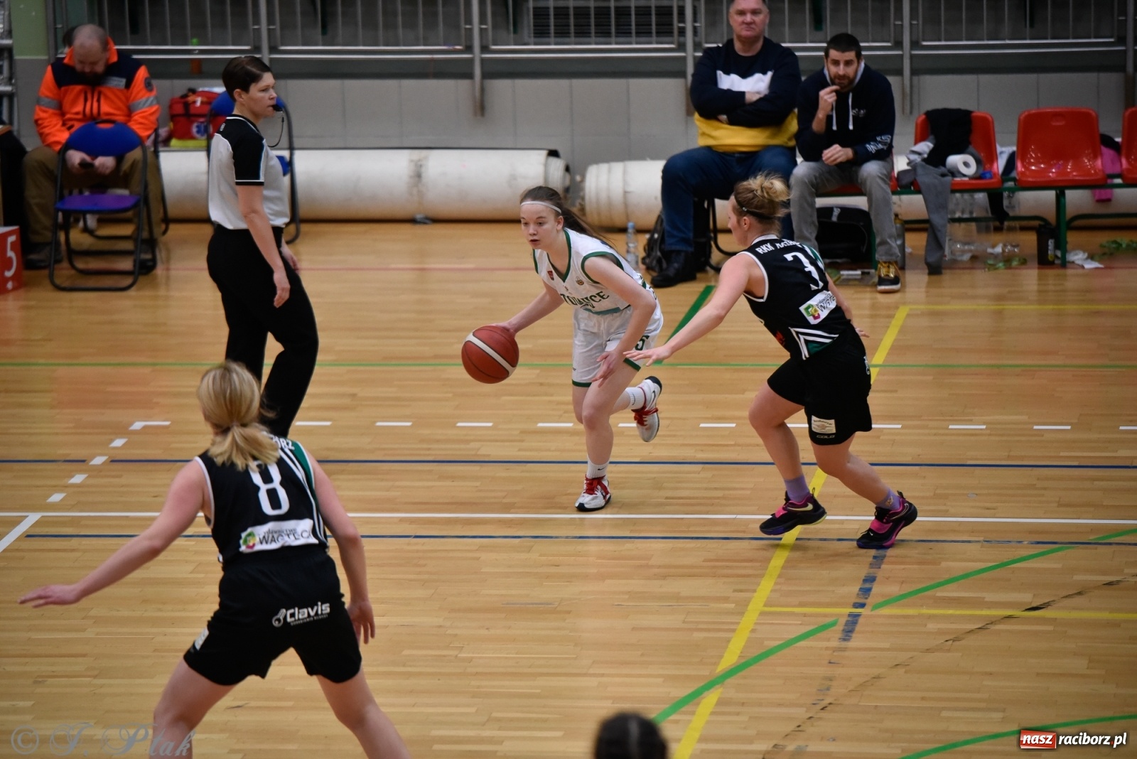 Zdjęcie w galerii na portalu naszraciborz.pl: Osłabione RKK nie sprostało Katowicom [FOTO] wiadomości z regionu