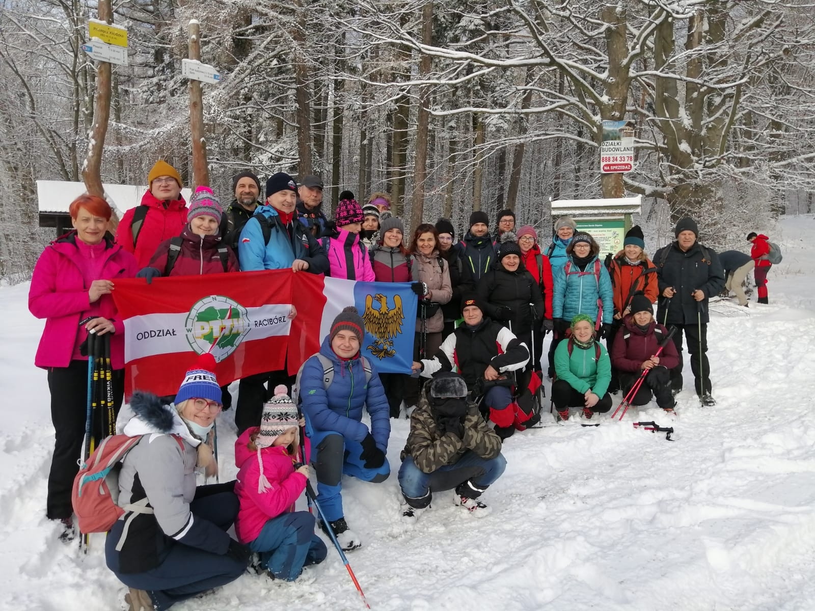 Zdjęcie w galerii na portalu naszraciborz.pl: Raciborzanie zdobyli Cztery Wieże wiadomości z regionu