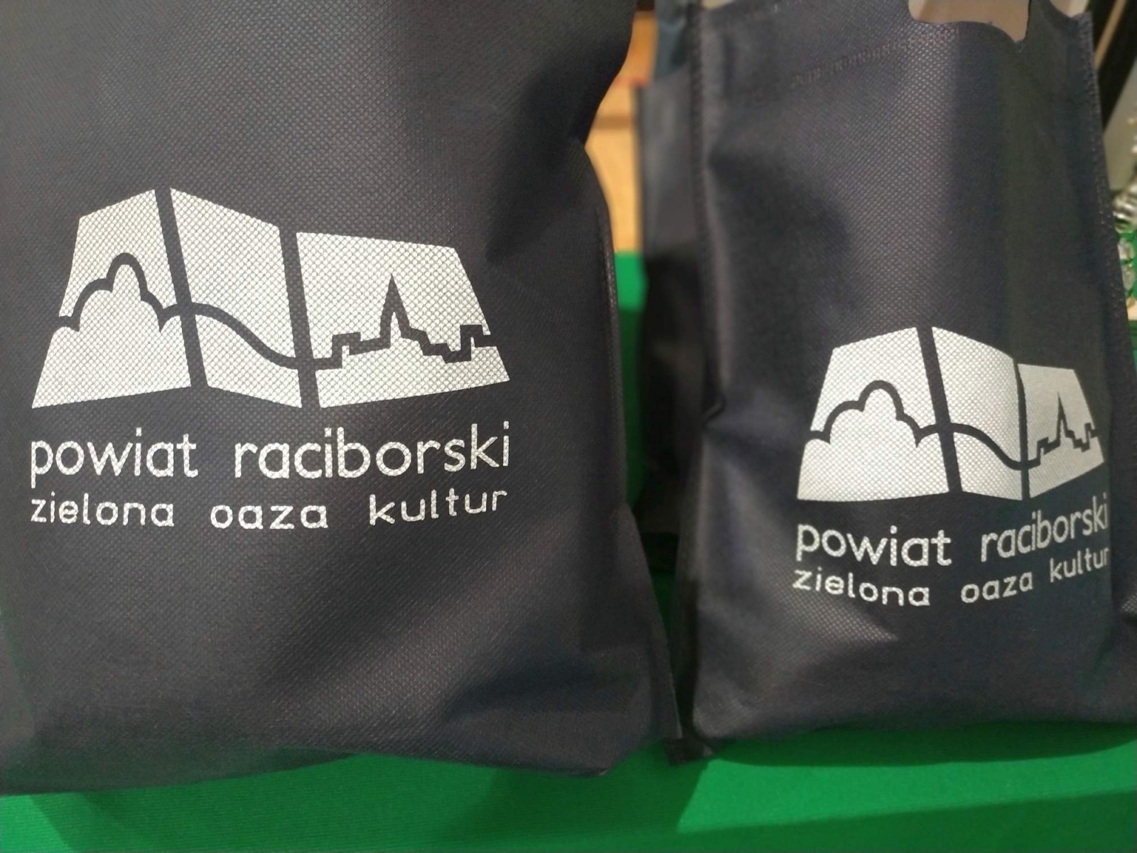 Zdjęcie w galerii na portalu naszraciborz.pl: Puchary wręczone. Tenisowa sobota w PCS wiadomości z regionu