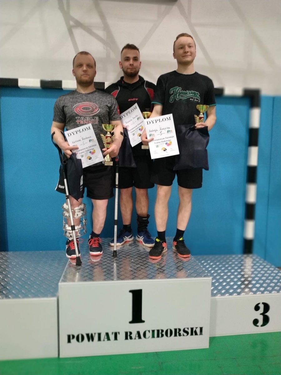 Zdjęcie w galerii na portalu naszraciborz.pl: Puchary wręczone. Tenisowa sobota w PCS wiadomości z regionu
