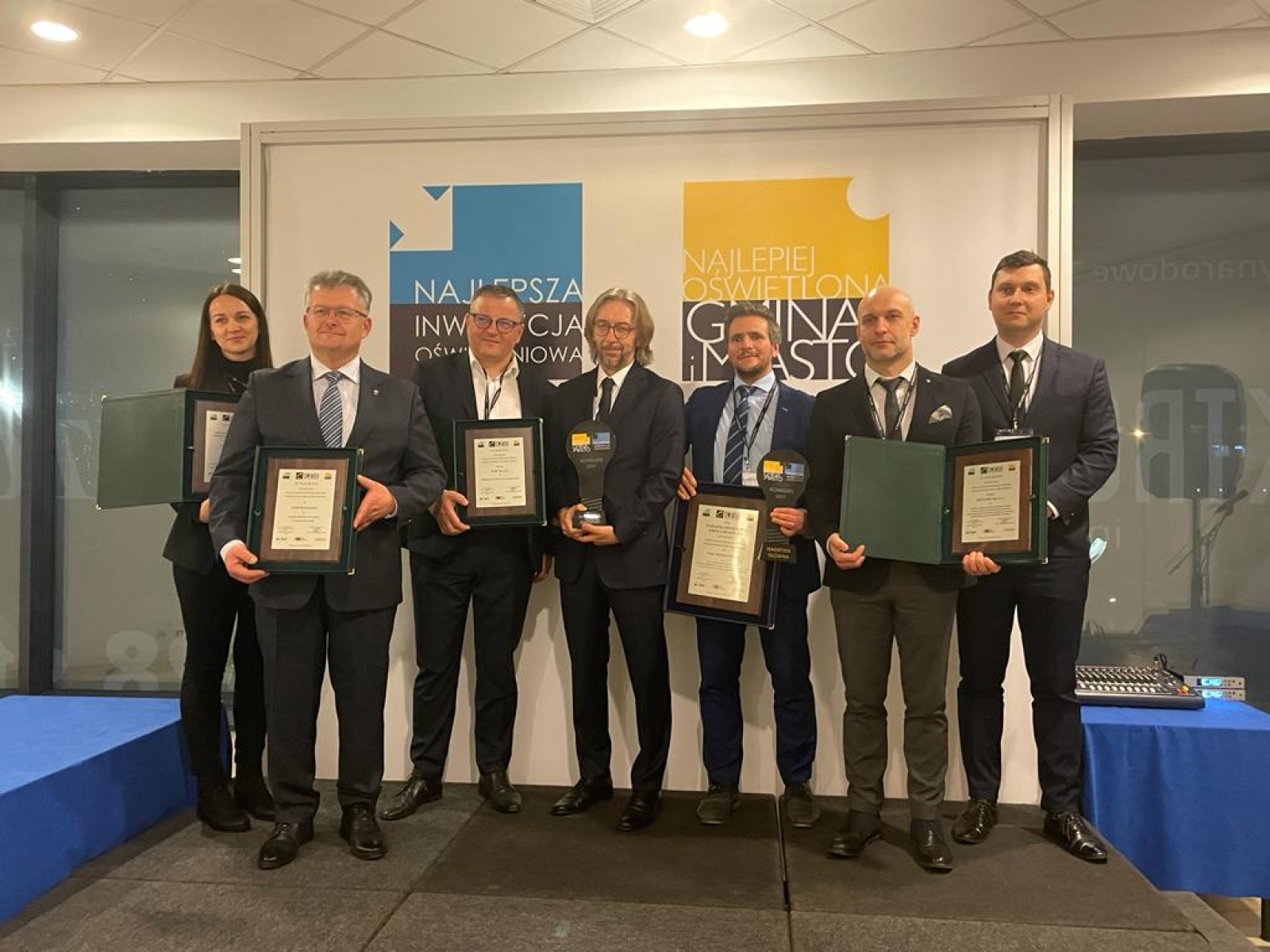 Zdjęcie w galerii na portalu naszraciborz.pl: Gmina Krzyżanowice z nagrodami w konkursie na najlepsze inwestycje dot. oświetlenia wiadomości z regionu