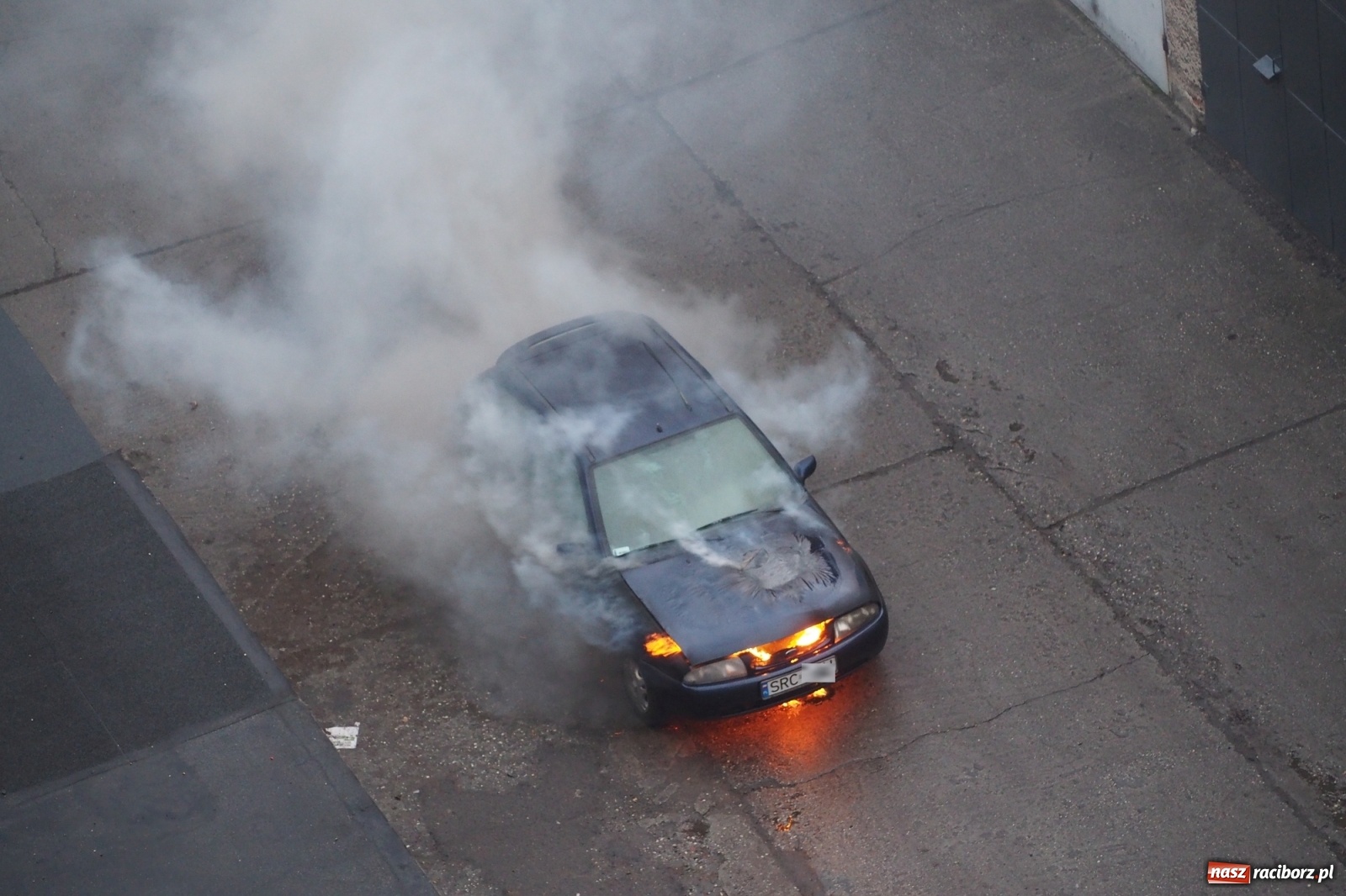 Zdjęcie w galerii na portalu naszraciborz.pl: Fiesta w płomieniach na Katowickiej [FOTO] wiadomości z regionu