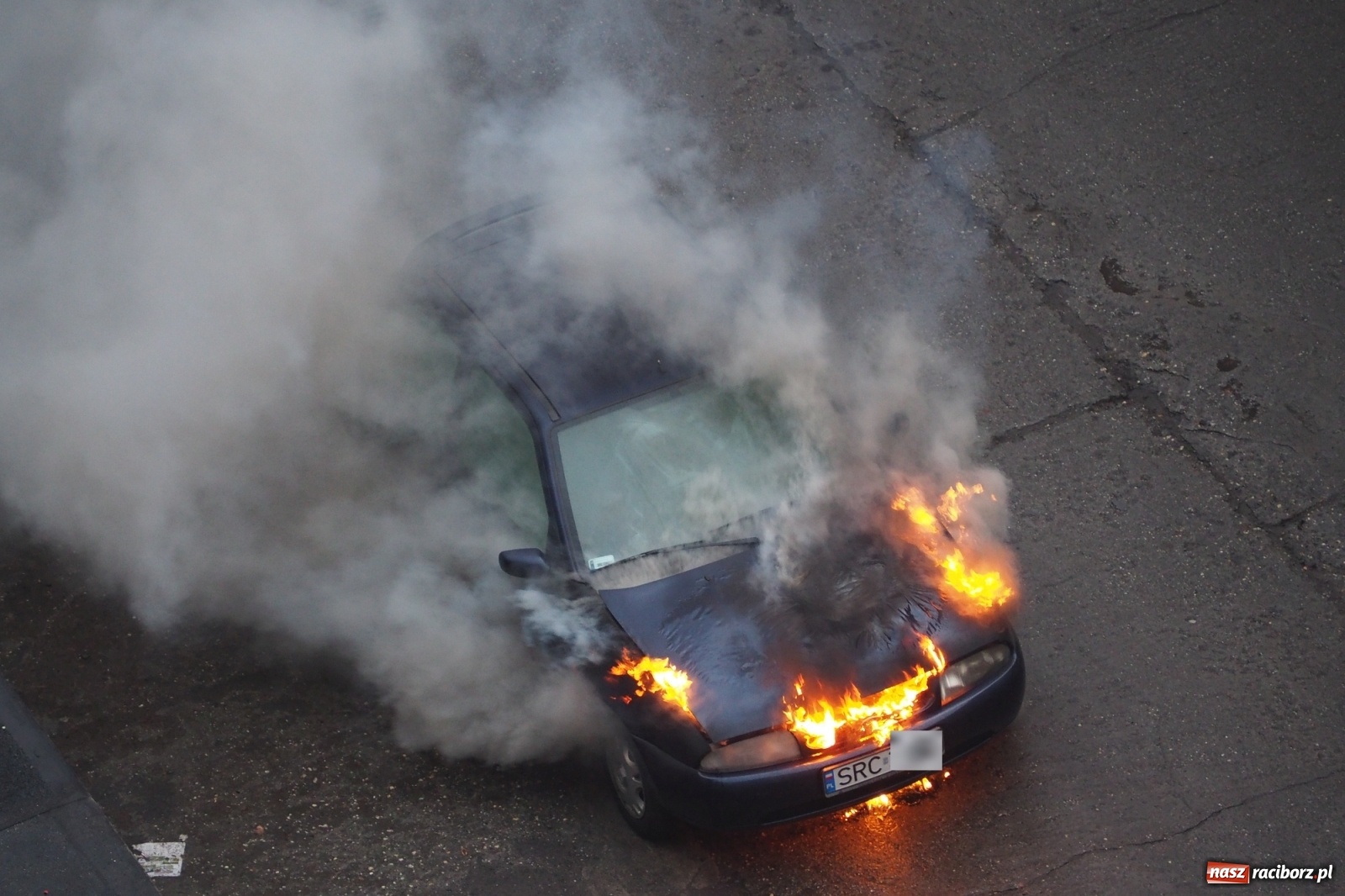 Zdjęcie w galerii na portalu naszraciborz.pl: Fiesta w płomieniach na Katowickiej [FOTO] wiadomości z regionu