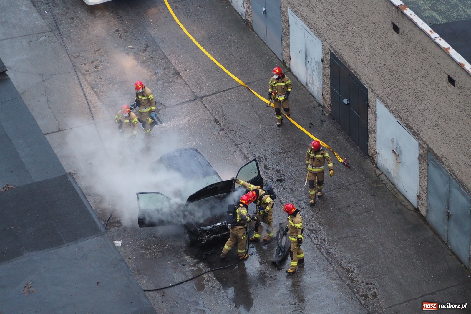 Zdjęcie w galerii na portalu naszraciborz.pl: Fiesta w płomieniach na Katowickiej [FOTO] wiadomości z regionu
