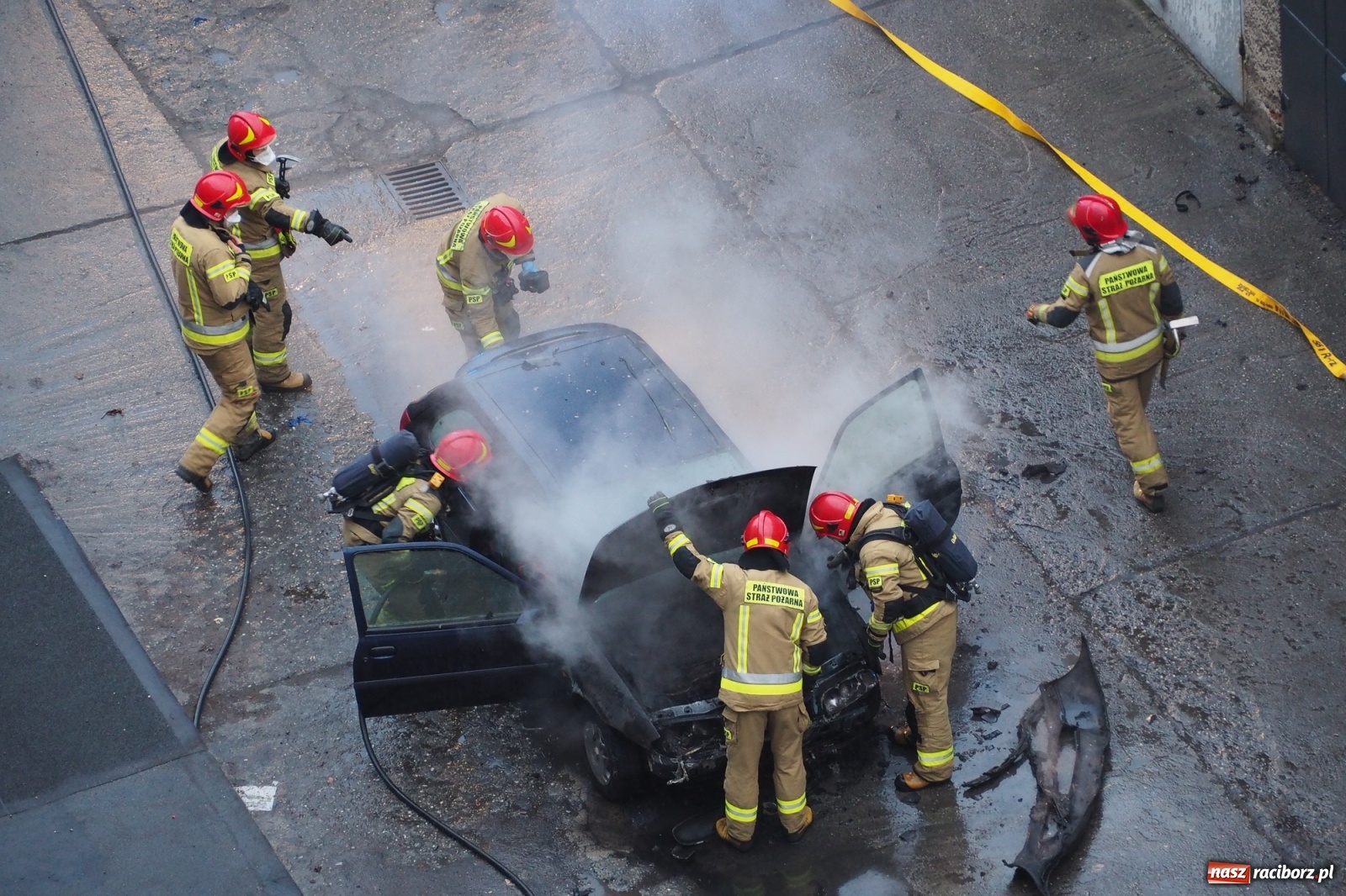 Zdjęcie w galerii na portalu naszraciborz.pl: Fiesta w płomieniach na Katowickiej [FOTO] wiadomości z regionu