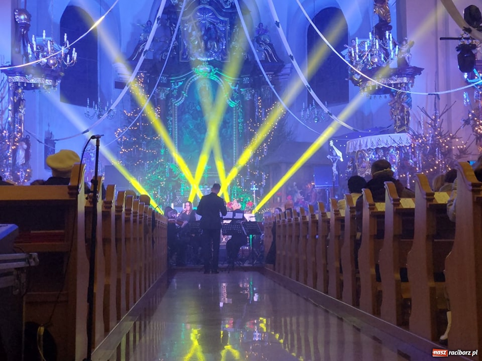 Zdjęcie w galerii na portalu naszraciborz.pl: Orkiestra JSW z kolędami w Bieńkowicach. Jutro w Brzeziu wiadomości z regionu