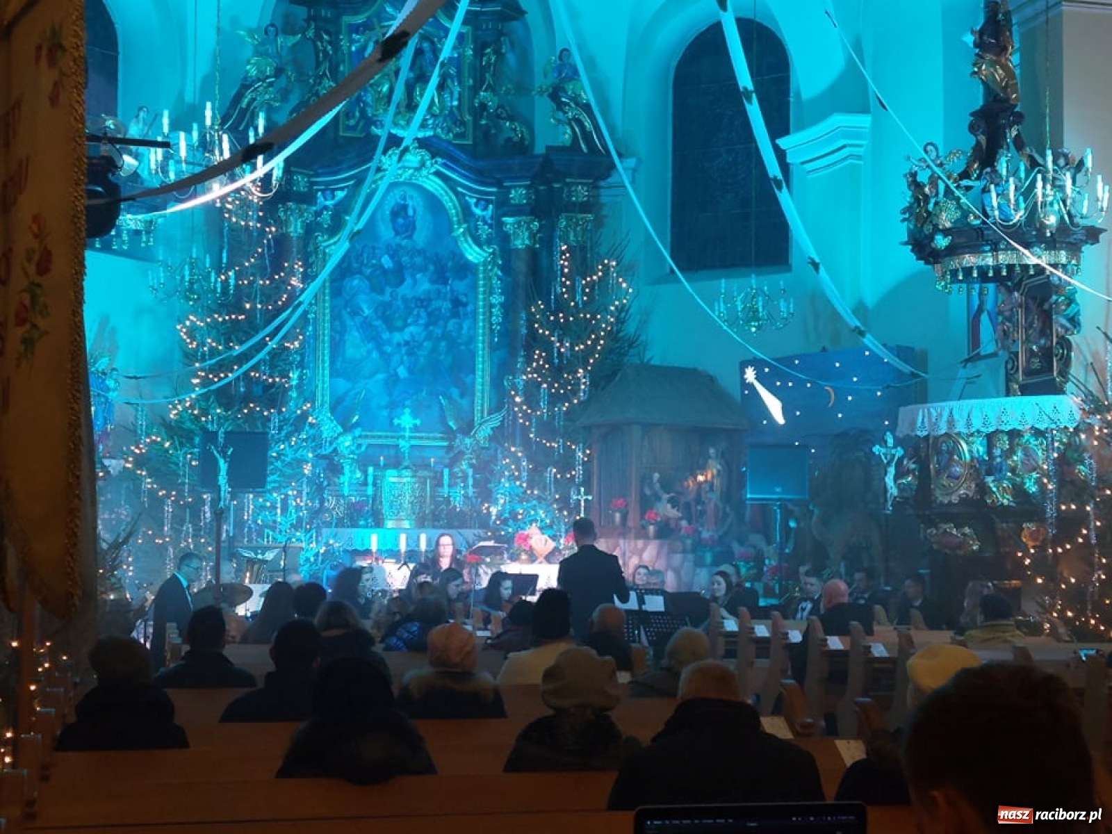 Zdjęcie w galerii na portalu naszraciborz.pl: Orkiestra JSW z kolędami w Bieńkowicach. Jutro w Brzeziu wiadomości z regionu