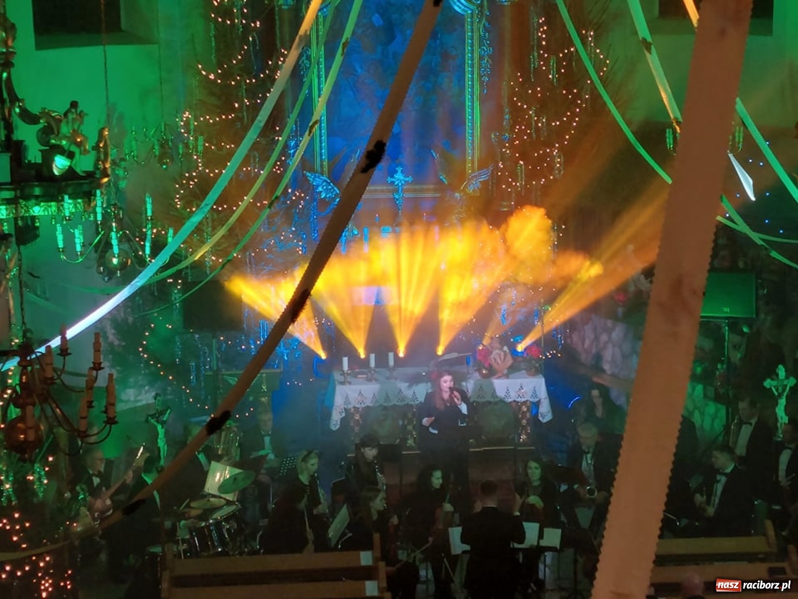 Zdjęcie w galerii na portalu naszraciborz.pl: Orkiestra JSW z kolędami w Bieńkowicach. Jutro w Brzeziu wiadomości z regionu