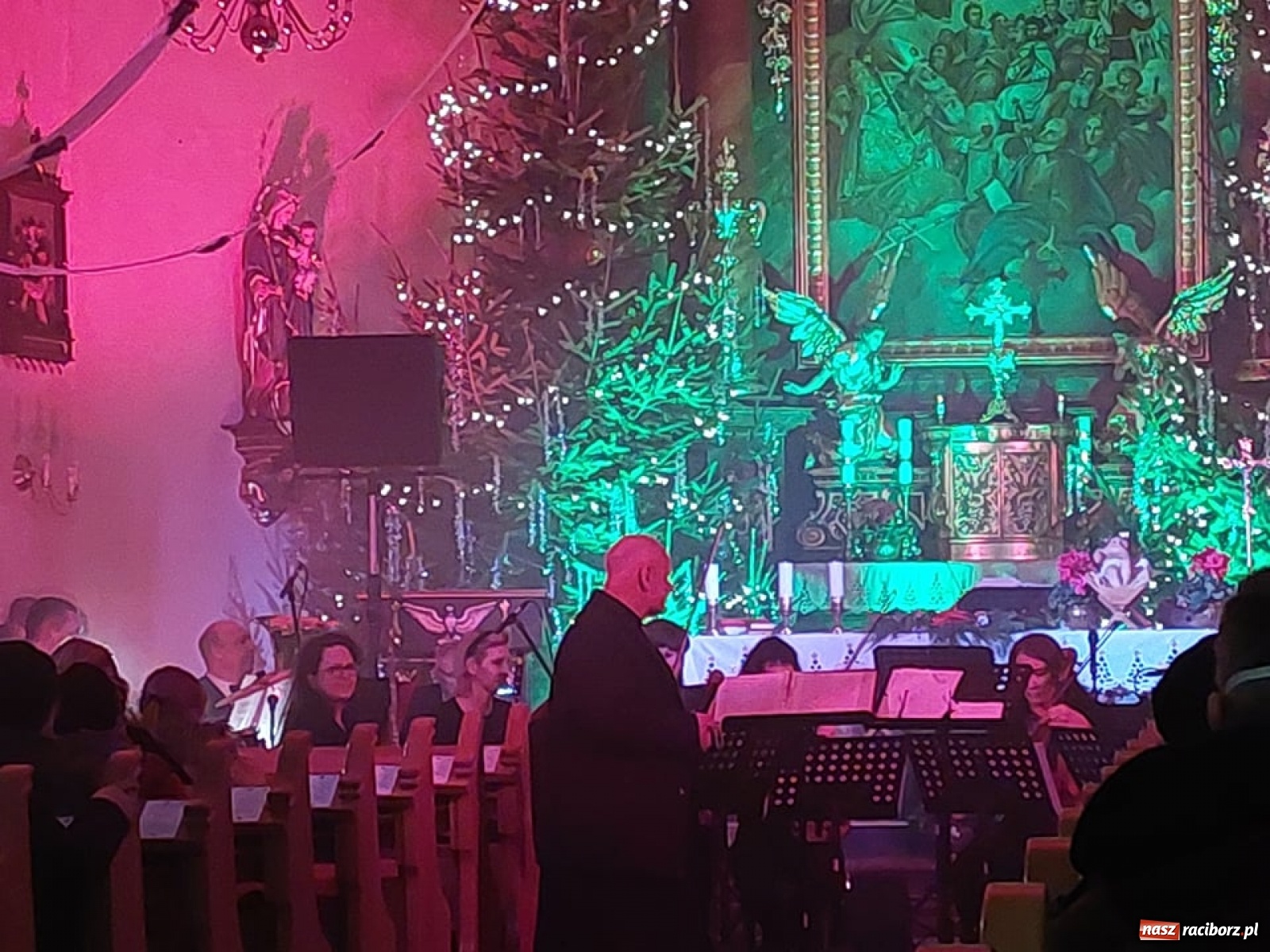 Zdjęcie w galerii na portalu naszraciborz.pl: Orkiestra JSW z kolędami w Bieńkowicach. Jutro w Brzeziu wiadomości z regionu