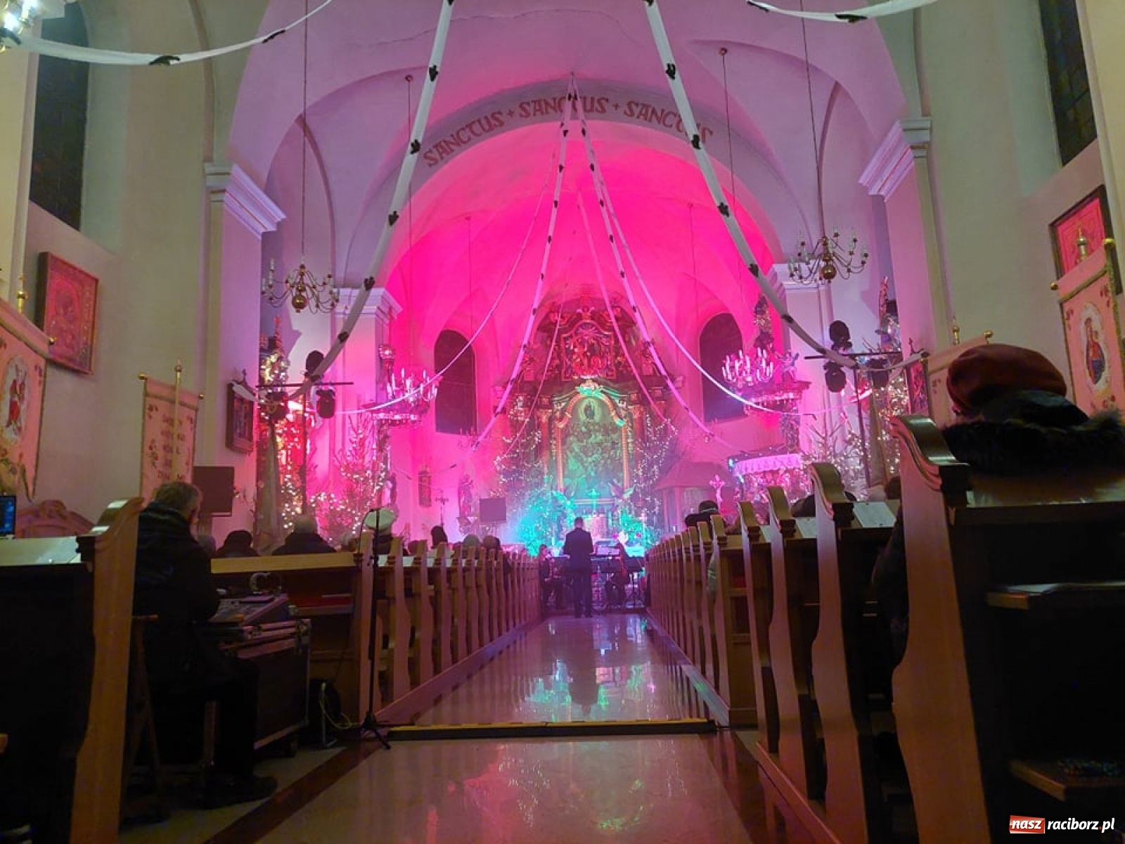 Zdjęcie w galerii na portalu naszraciborz.pl: Orkiestra JSW z kolędami w Bieńkowicach. Jutro w Brzeziu wiadomości z regionu