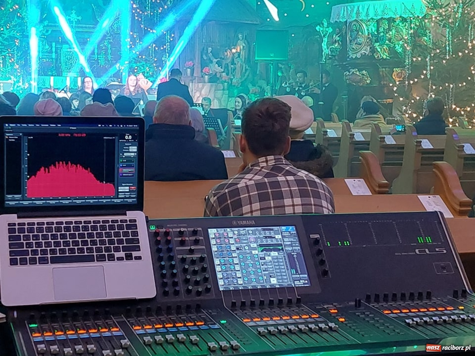 Zdjęcie w galerii na portalu naszraciborz.pl: Orkiestra JSW z kolędami w Bieńkowicach. Jutro w Brzeziu wiadomości z regionu