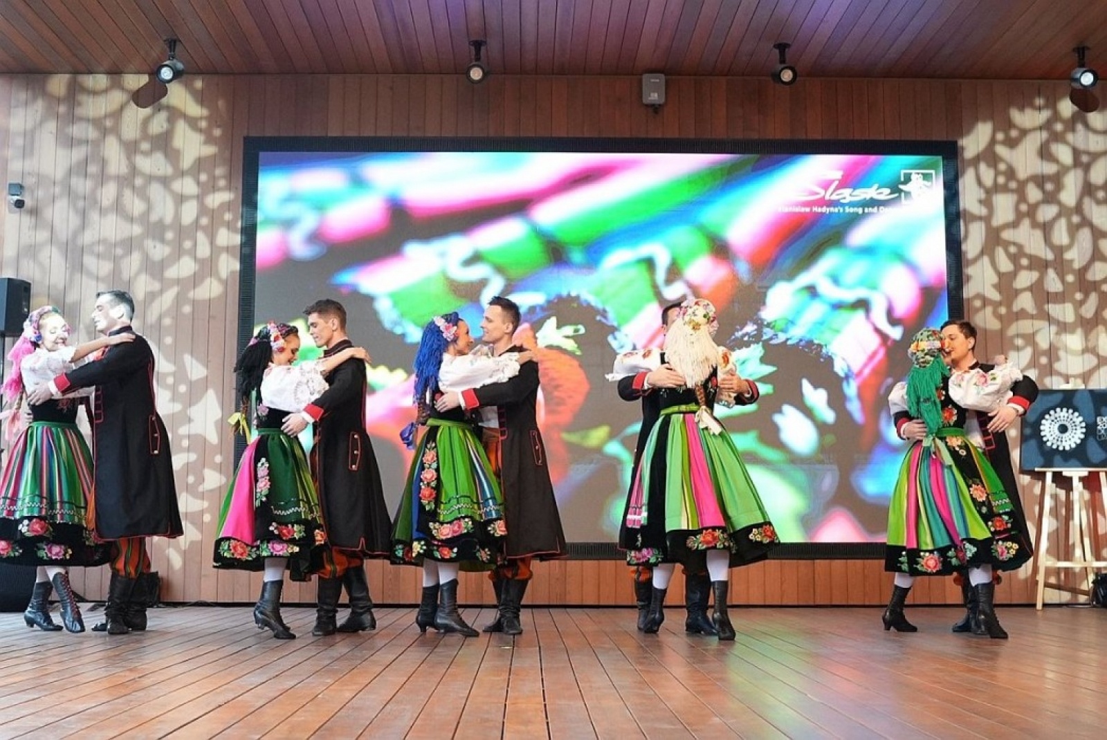 Zdjęcie w galerii na portalu naszraciborz.pl: Region możliwości. Tak Śląskie prezentuje się w Dubaju wiadomości z regionu