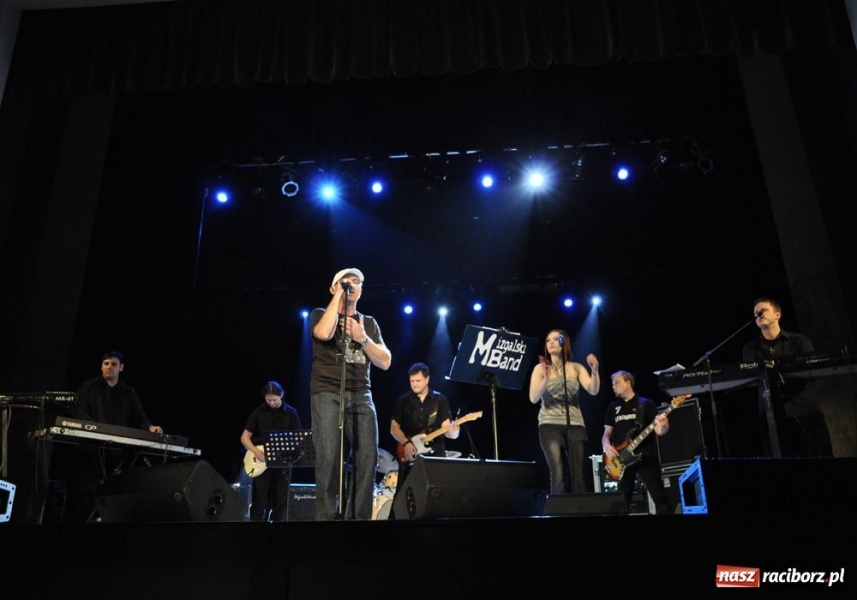 Zdjęcie w galerii na portalu naszraciborz.pl: Andrzej Krzywy rozgrzał RCK wiadomości z regionu