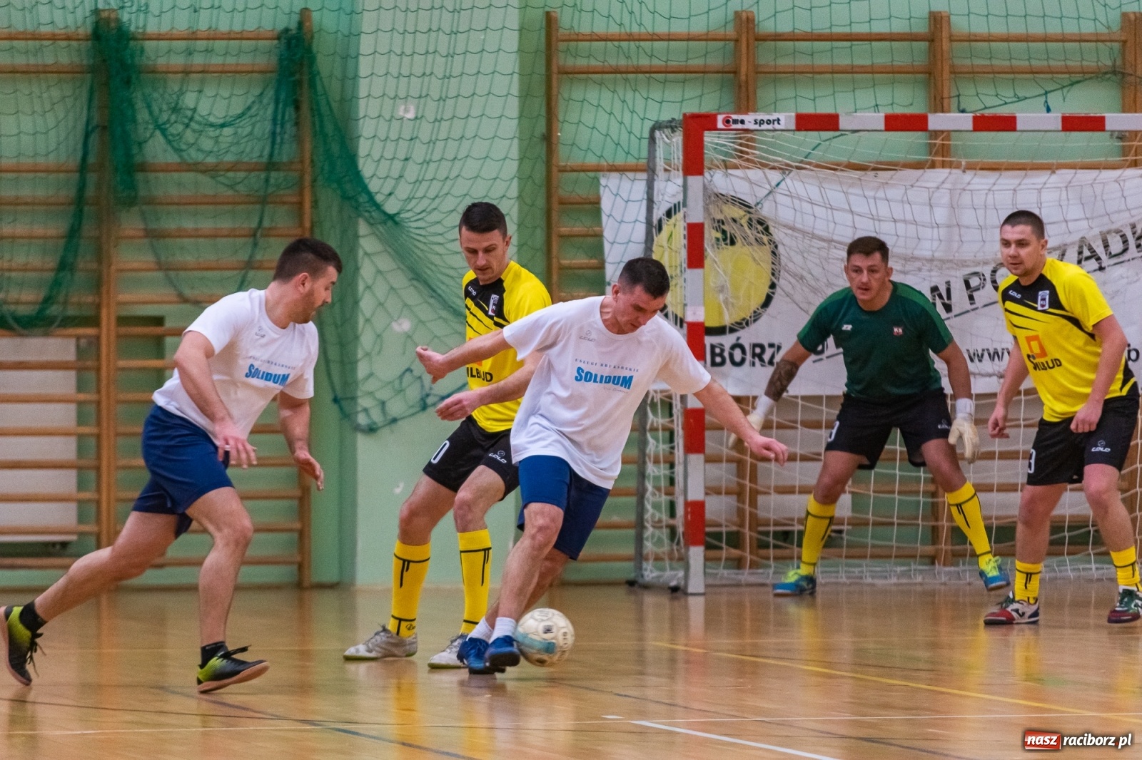 Zdjęcie w galerii na portalu naszraciborz.pl: V Memoriał im. Jana Staniendy. Sędziowie Podokręgu Racibórz znów najlepsi [FOTO] wiadomości z regionu