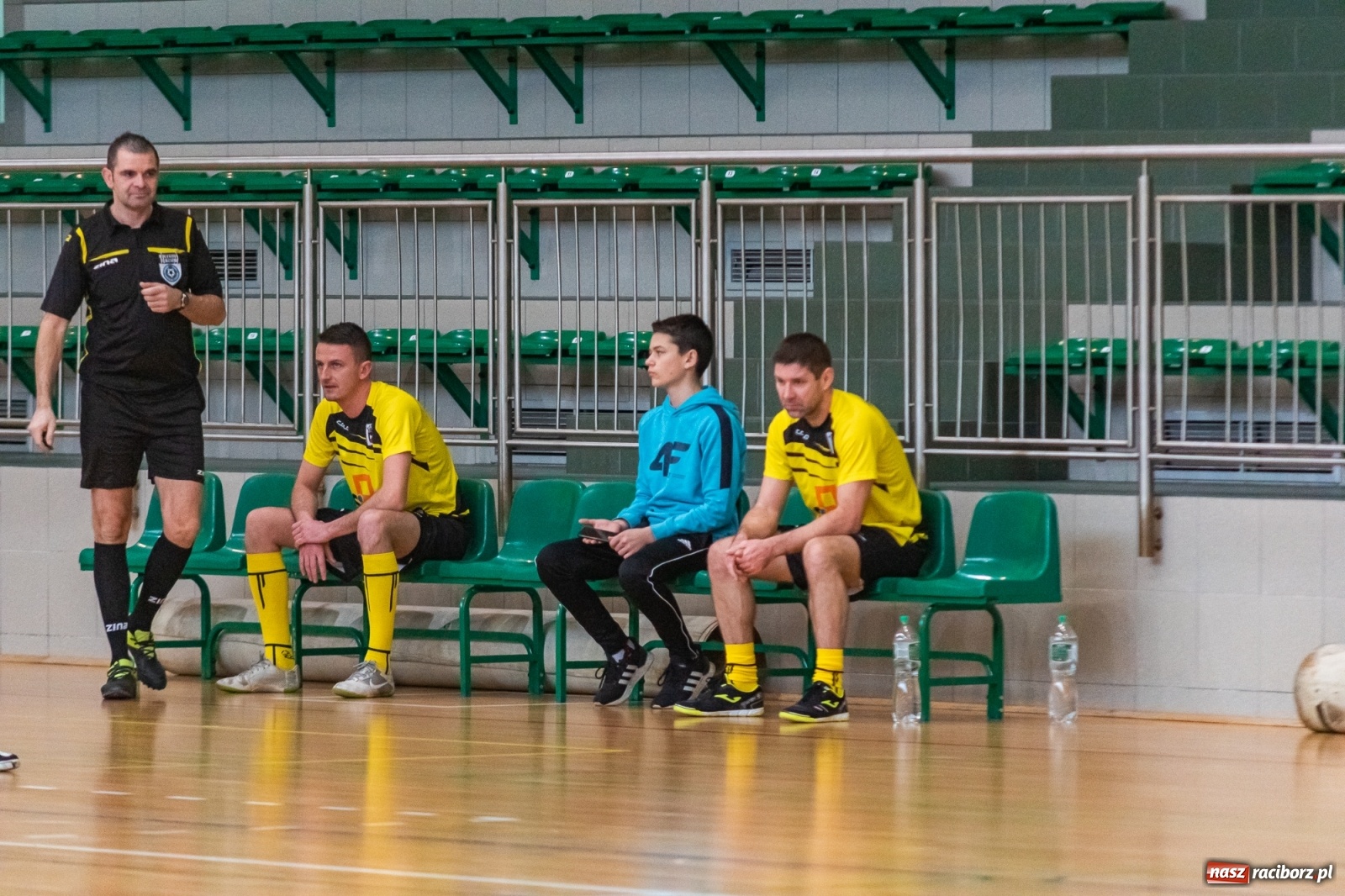 Zdjęcie w galerii na portalu naszraciborz.pl: V Memoriał im. Jana Staniendy. Sędziowie Podokręgu Racibórz znów najlepsi [FOTO] wiadomości z regionu