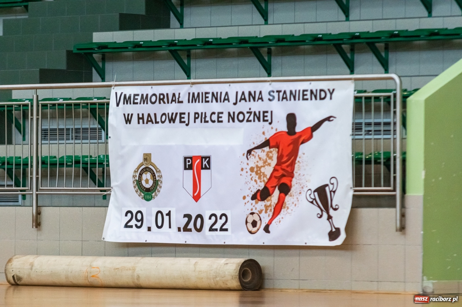 Zdjęcie w galerii na portalu naszraciborz.pl: V Memoriał im. Jana Staniendy. Sędziowie Podokręgu Racibórz znów najlepsi [FOTO] wiadomości z regionu