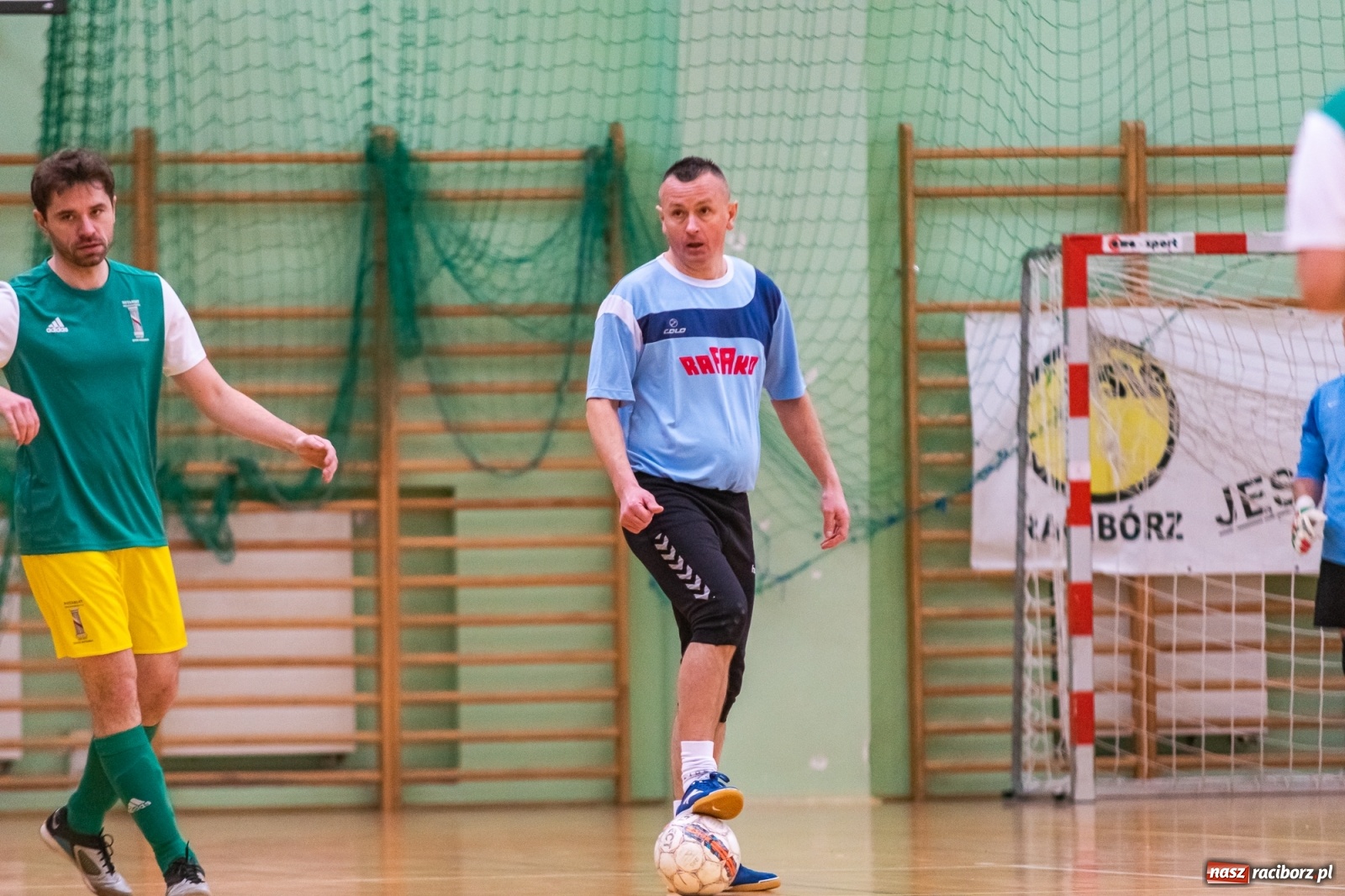 Zdjęcie w galerii na portalu naszraciborz.pl: V Memoriał im. Jana Staniendy. Sędziowie Podokręgu Racibórz znów najlepsi [FOTO] wiadomości z regionu
