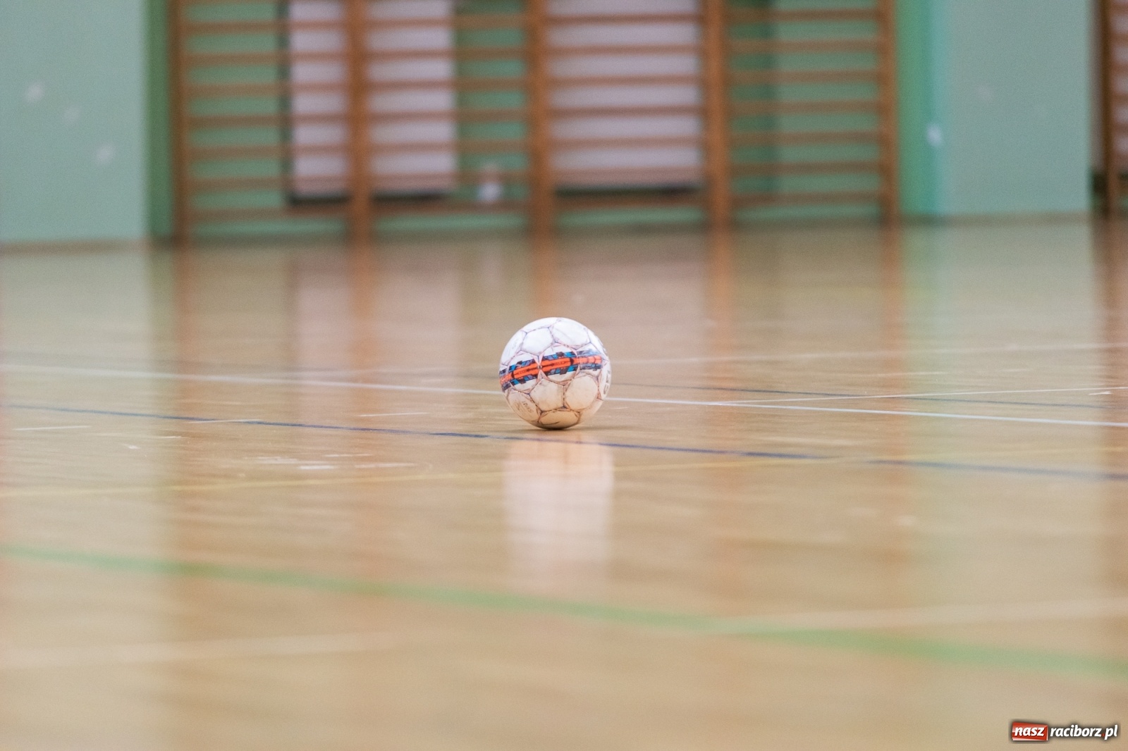 Zdjęcie w galerii na portalu naszraciborz.pl: V Memoriał im. Jana Staniendy. Sędziowie Podokręgu Racibórz znów najlepsi [FOTO] wiadomości z regionu